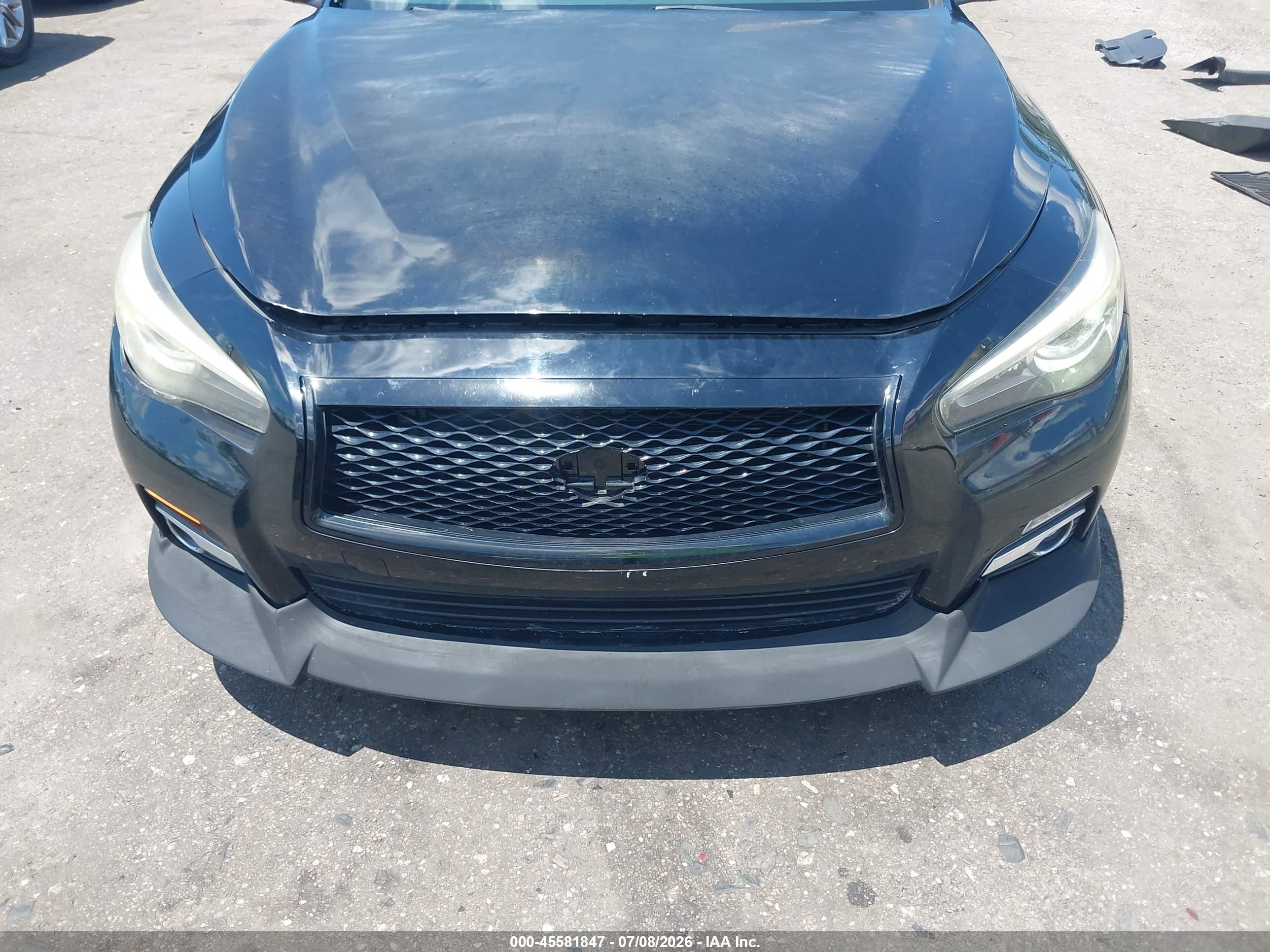 2015 Infiniti Q50 Premium Black vin: JN1BV7AP4FM339881