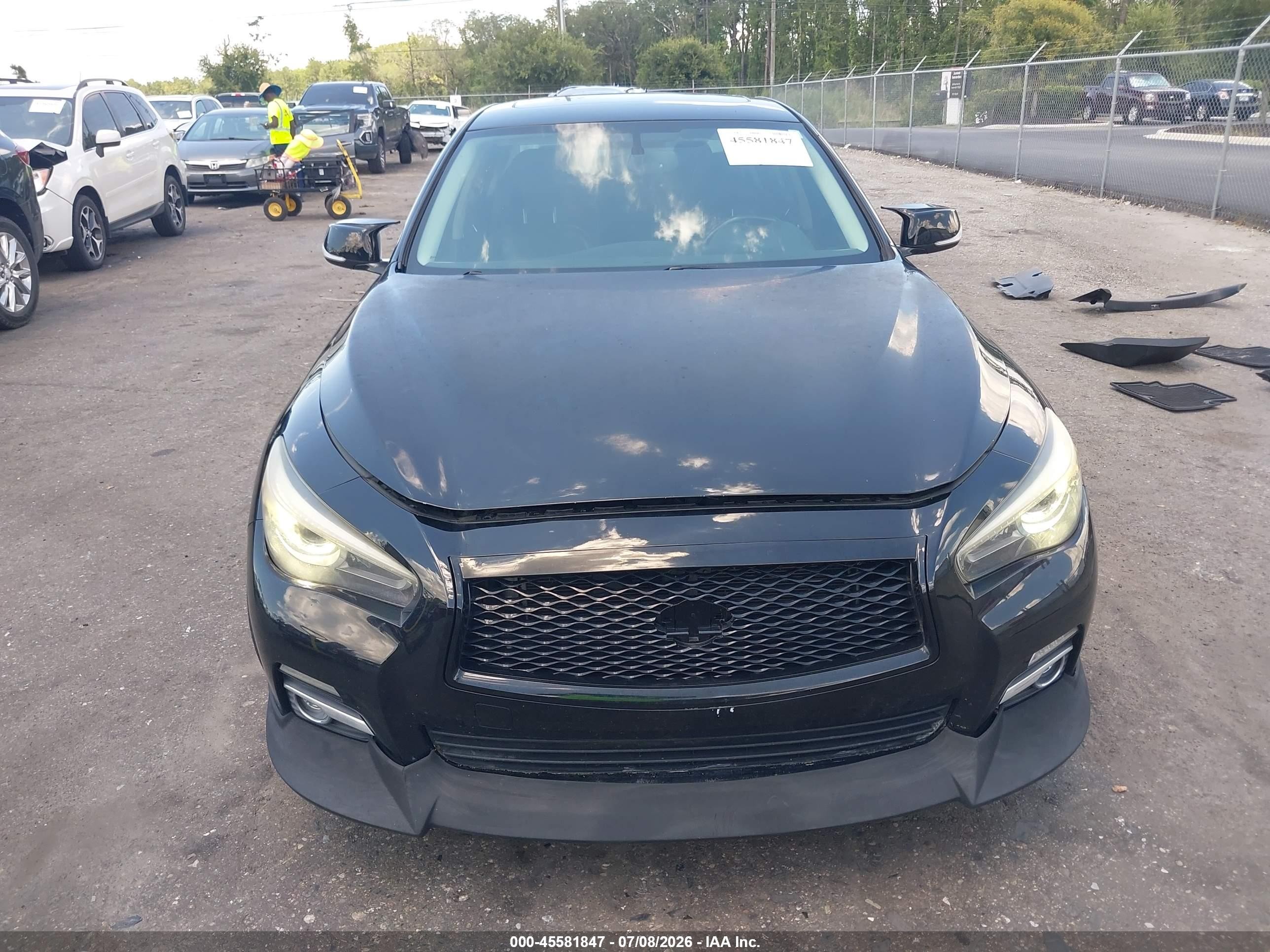 2015 Infiniti Q50 Premium Black vin: JN1BV7AP4FM339881