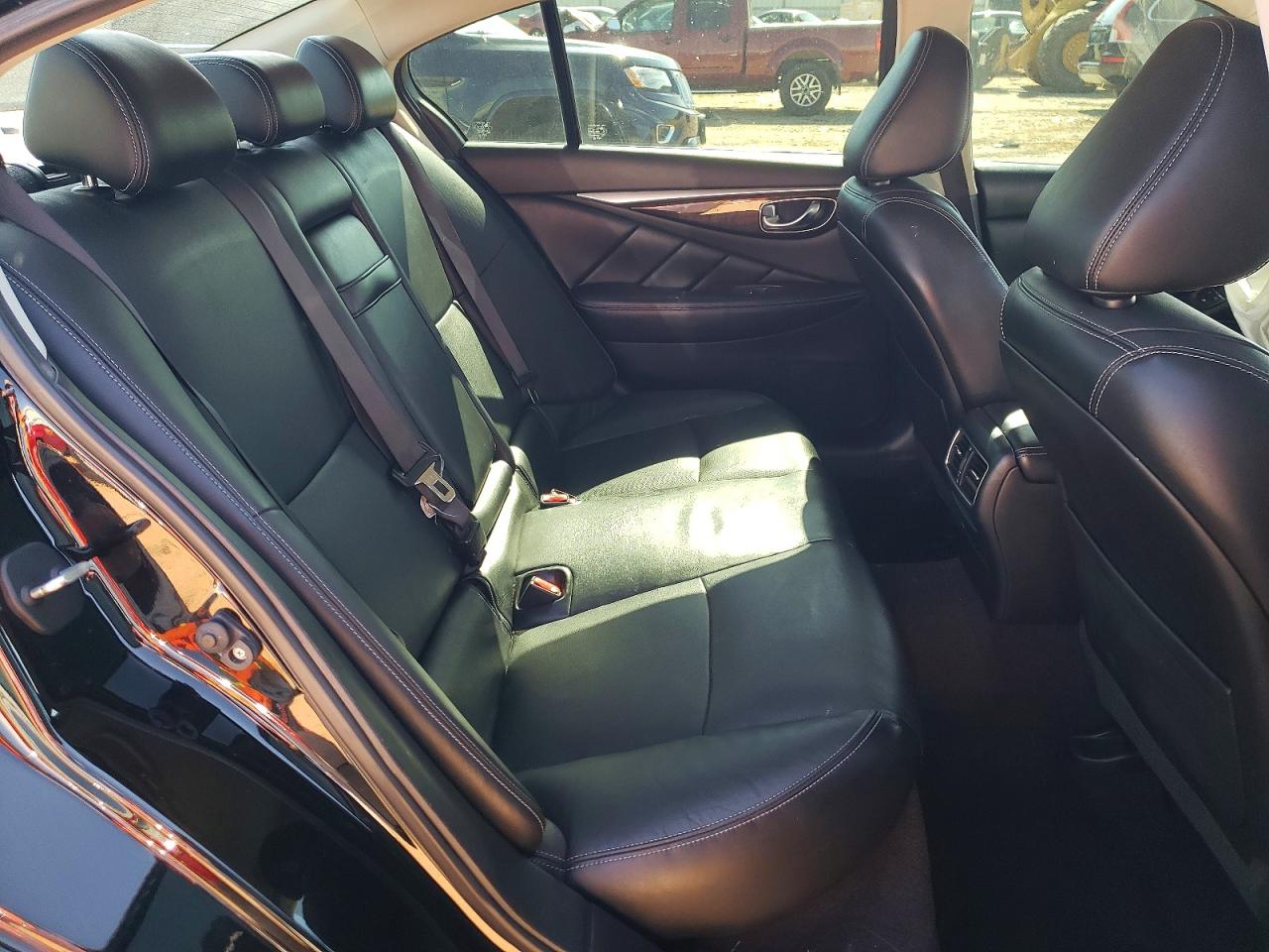 2015 Infiniti Q50 Premium Black vin: JN1BV7AP4FM343400