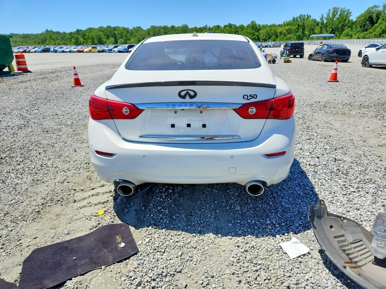 2015 Infiniti Q50 Premium White vin: JN1BV7AP4FM347186