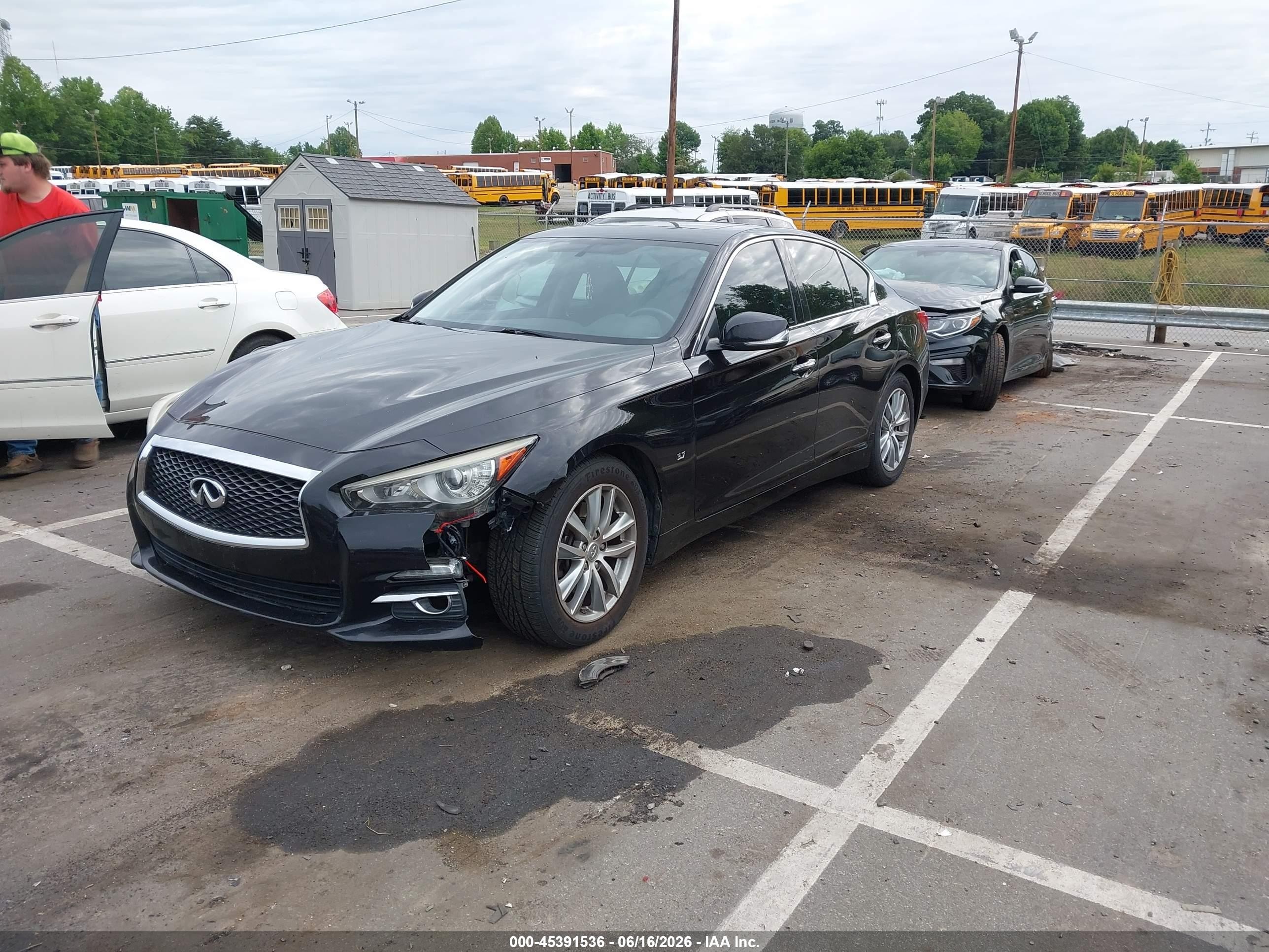 2015 Infiniti Q50 Premium Black vin: JN1BV7AP4FM348970