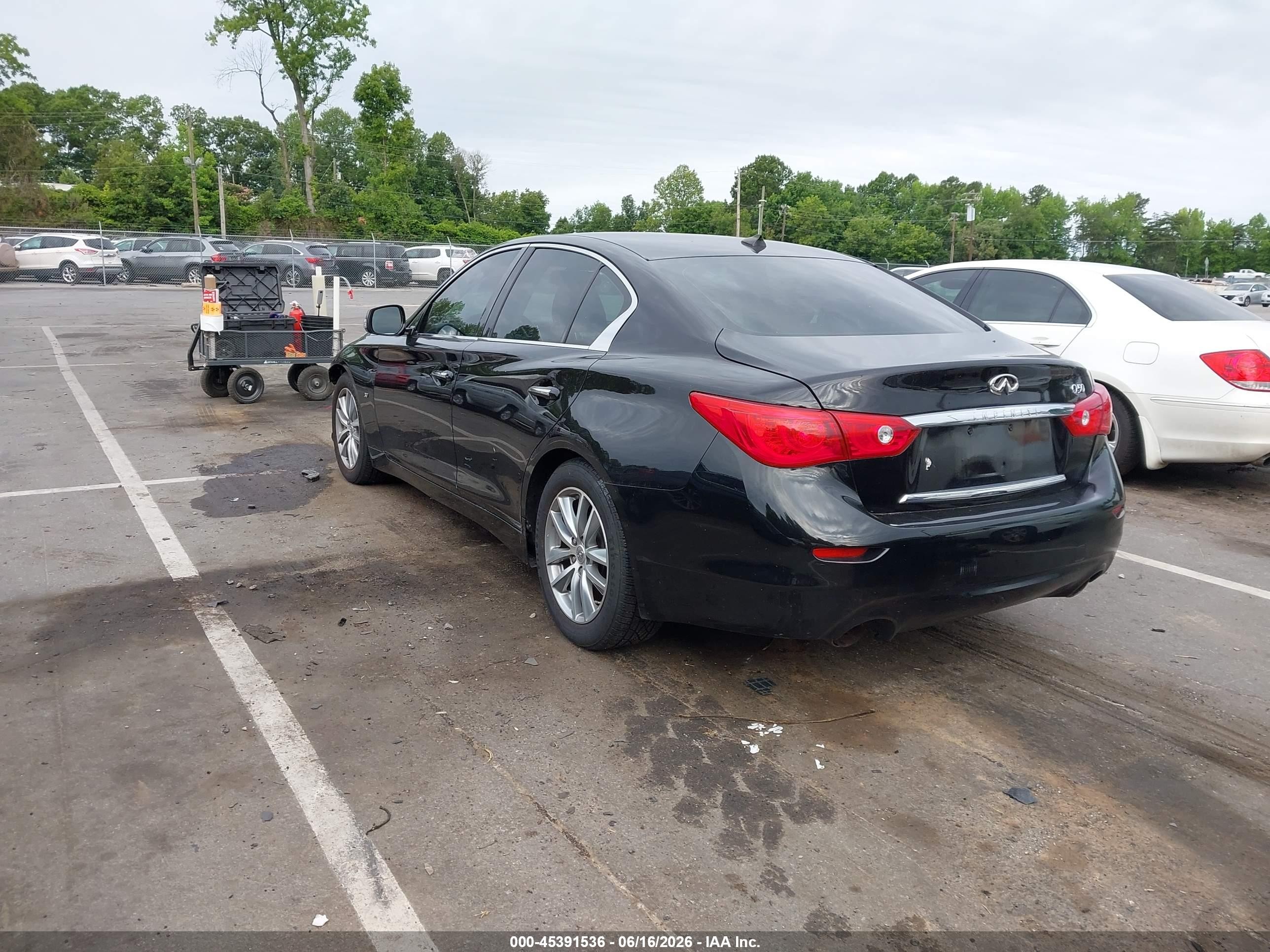 2015 Infiniti Q50 Premium Black vin: JN1BV7AP4FM348970
