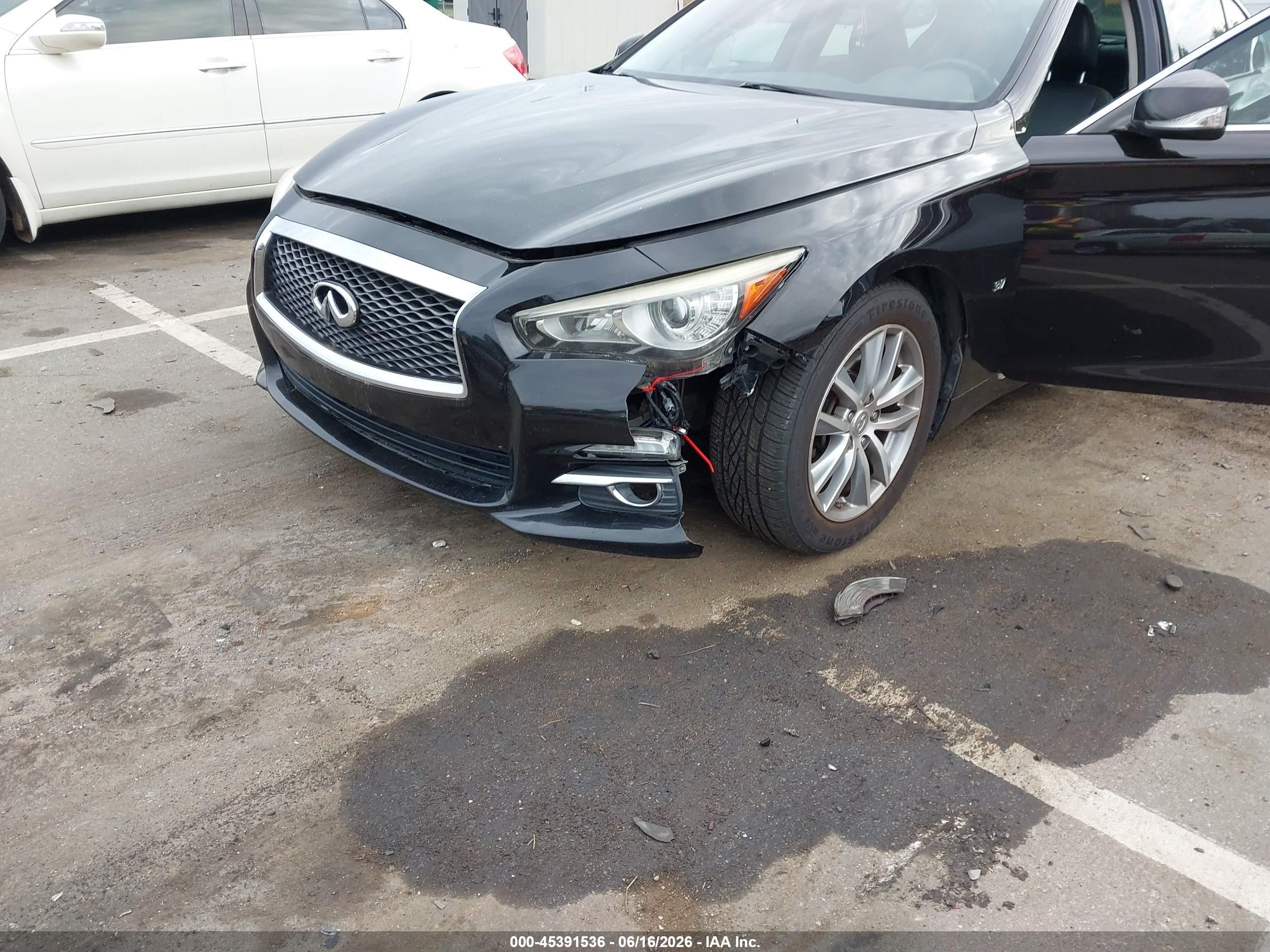 2015 Infiniti Q50 Premium Black vin: JN1BV7AP4FM348970
