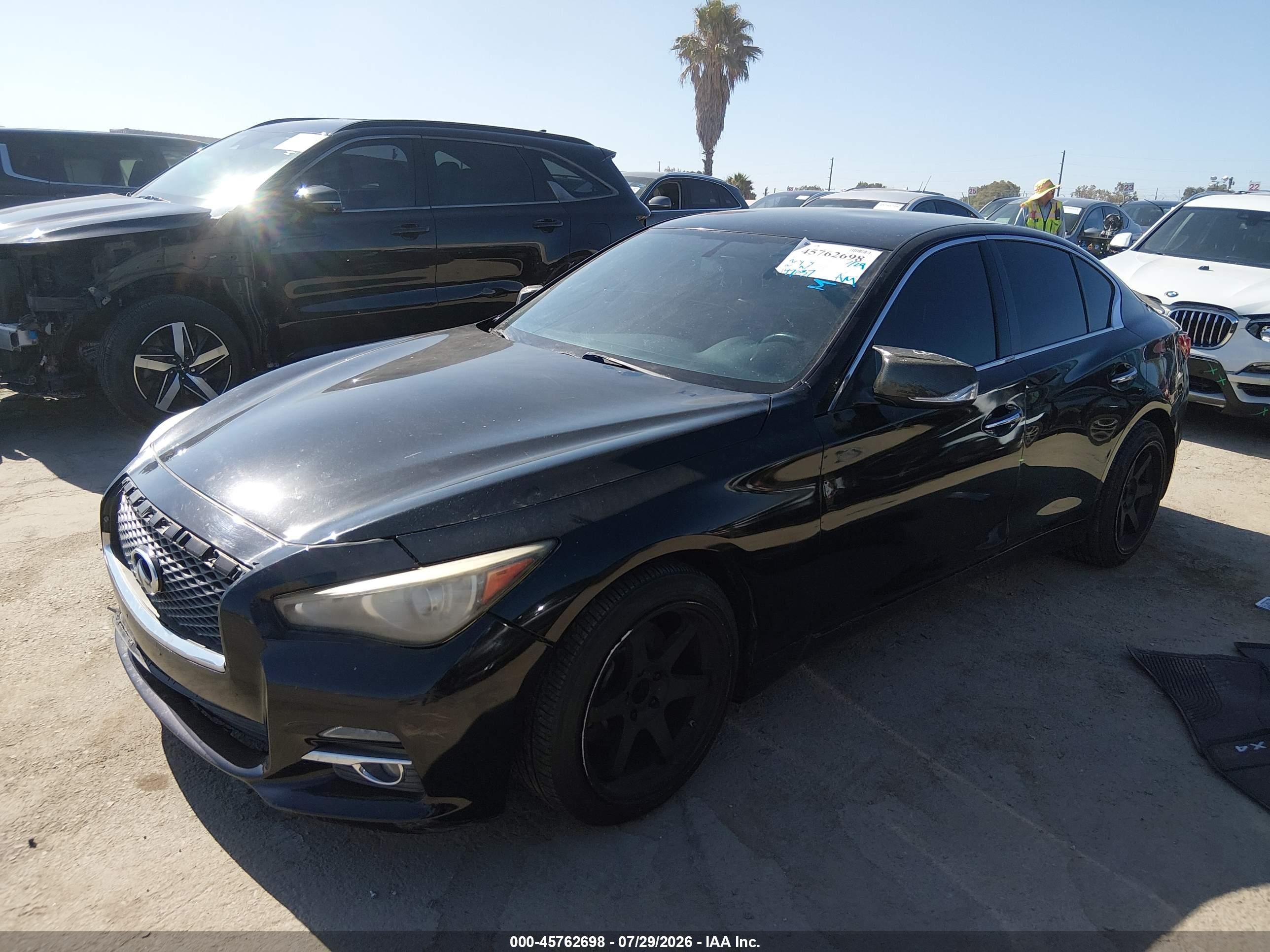 2015 Infiniti Q50   Black vin: JN1BV7AP4FM351576