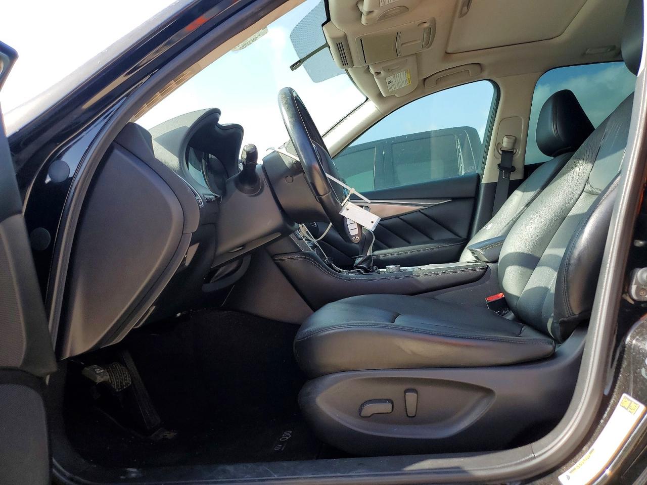 2015 Infiniti Q50 Base Black vin: JN1BV7AP4FM352033