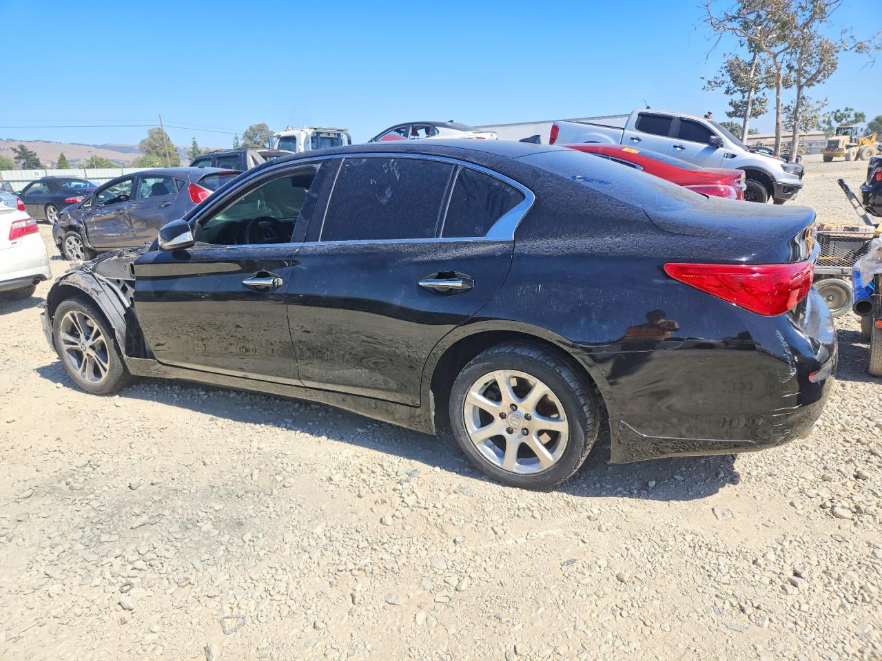 2015 Infiniti Q50 Base Черный vin: JN1BV7AP4FM355109