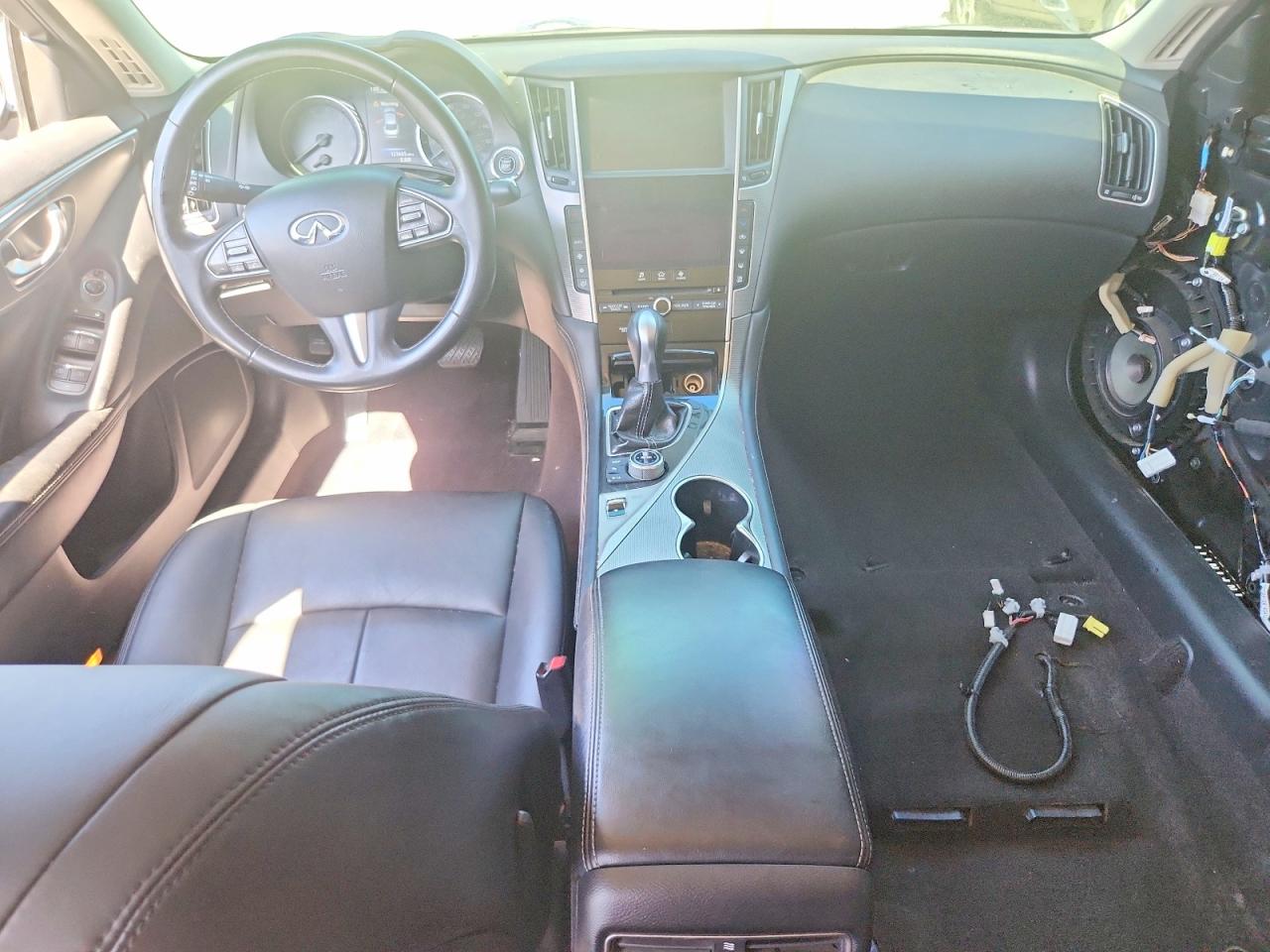 2015 Infiniti Q50 Base Черный vin: JN1BV7AP4FM355109
