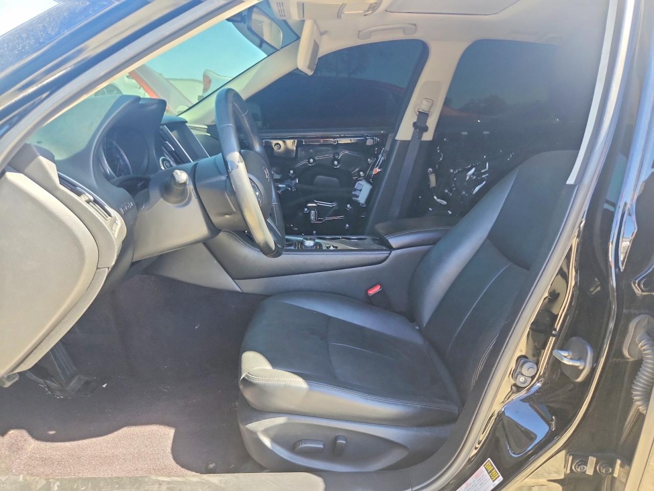 2015 Infiniti Q50 Base Черный vin: JN1BV7AP4FM355109
