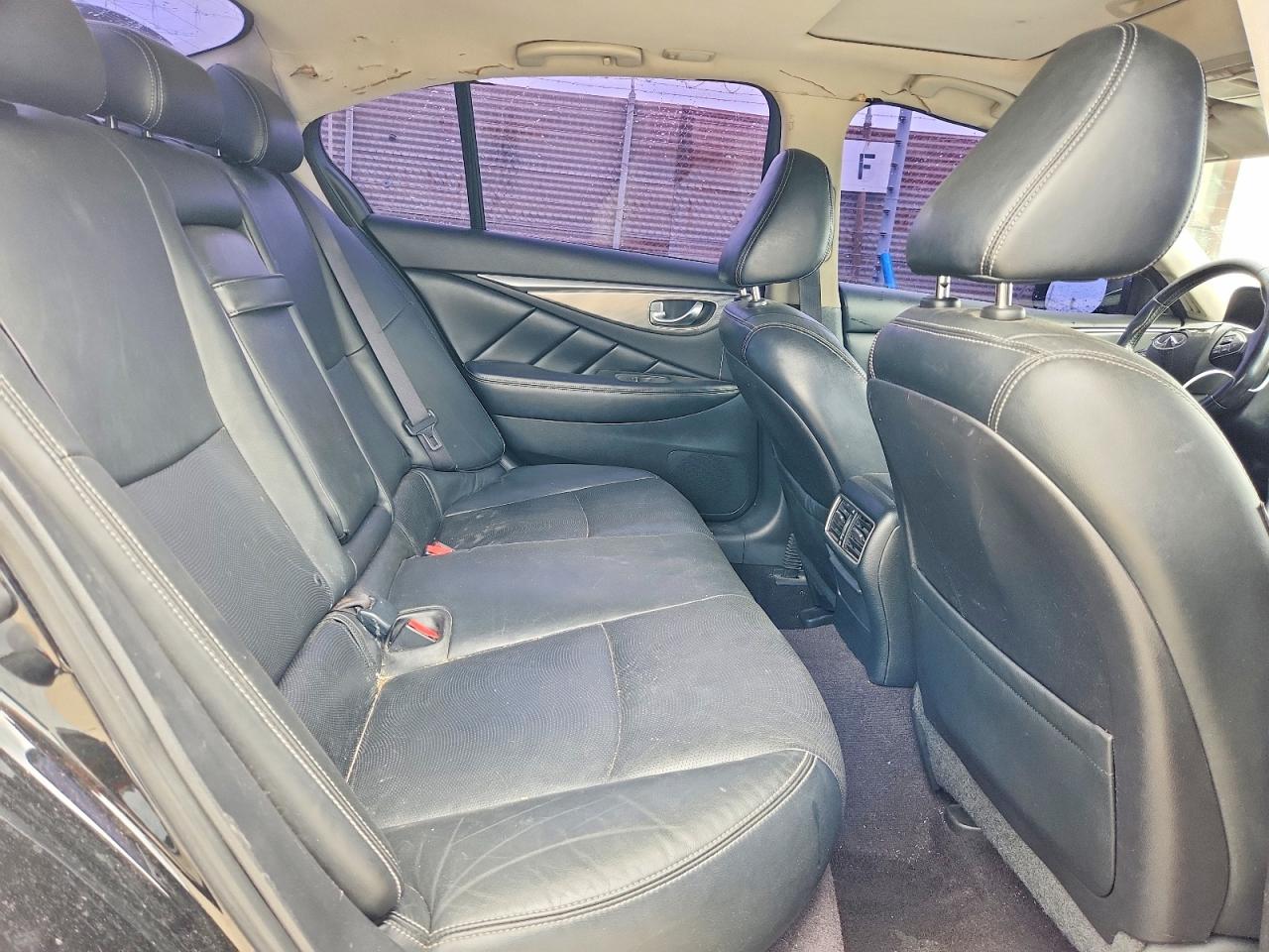 2015 Infiniti Q50 Premium Black vin: JN1BV7AP4FM355210