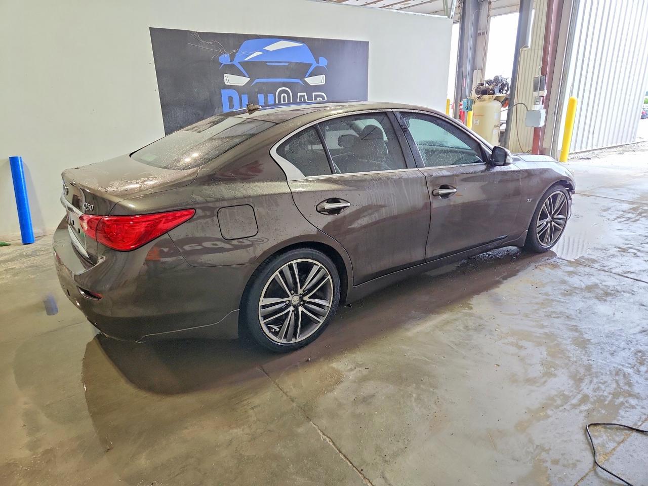 2014 Infiniti Q50 Base Brown vin: JN1BV7AP5EM674856