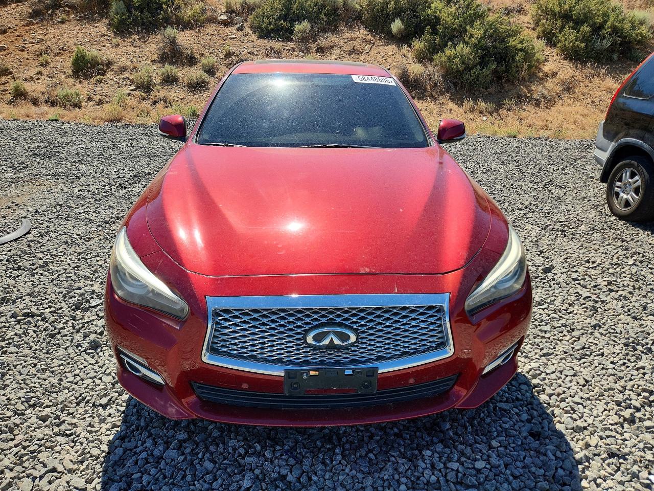 2014 Infiniti Q50 Premium Red vin: JN1BV7AP5EM675974