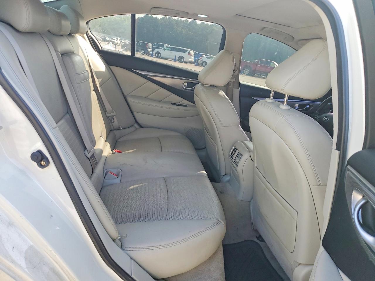 2014 Infiniti Q50 Sport White vin: JN1BV7AP5EM678955