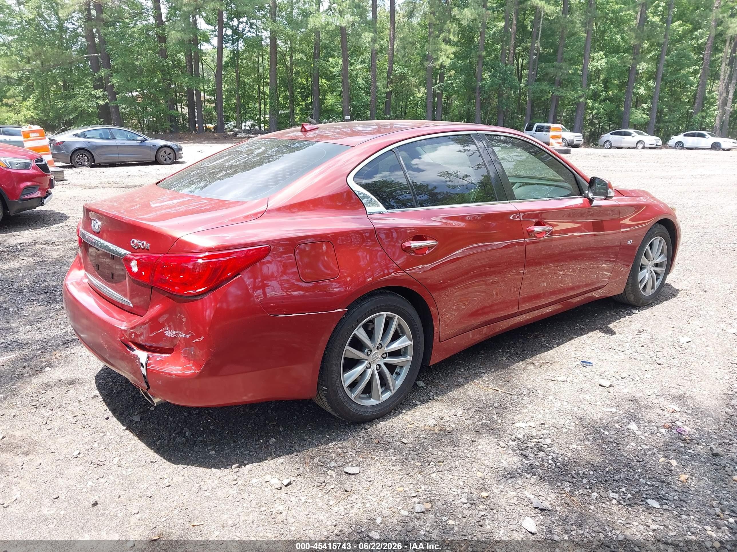 2014 Infiniti Q50   Красный vin: JN1BV7AP5EM683203