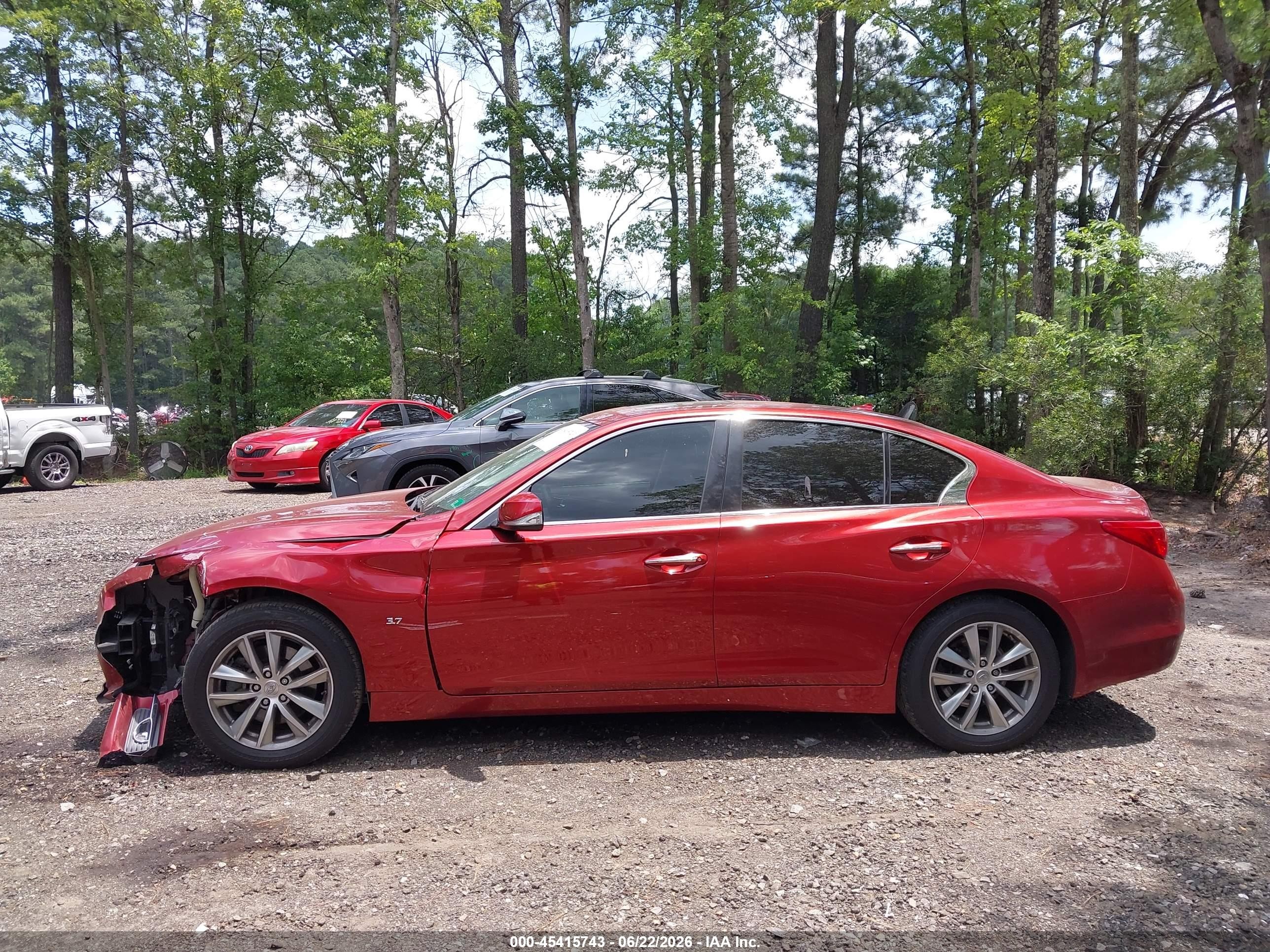 2014 Infiniti Q50   Красный vin: JN1BV7AP5EM683203