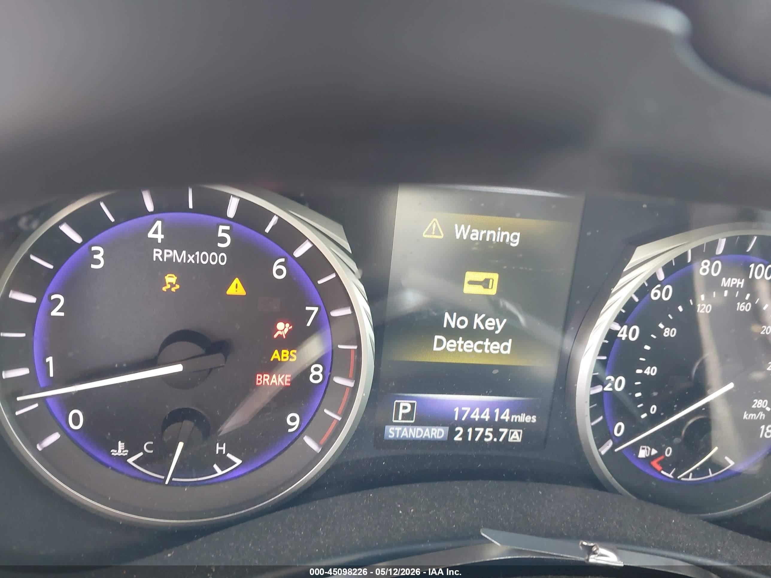 2014 Infiniti Q50 Premium Black vin: JN1BV7AP5EM691205