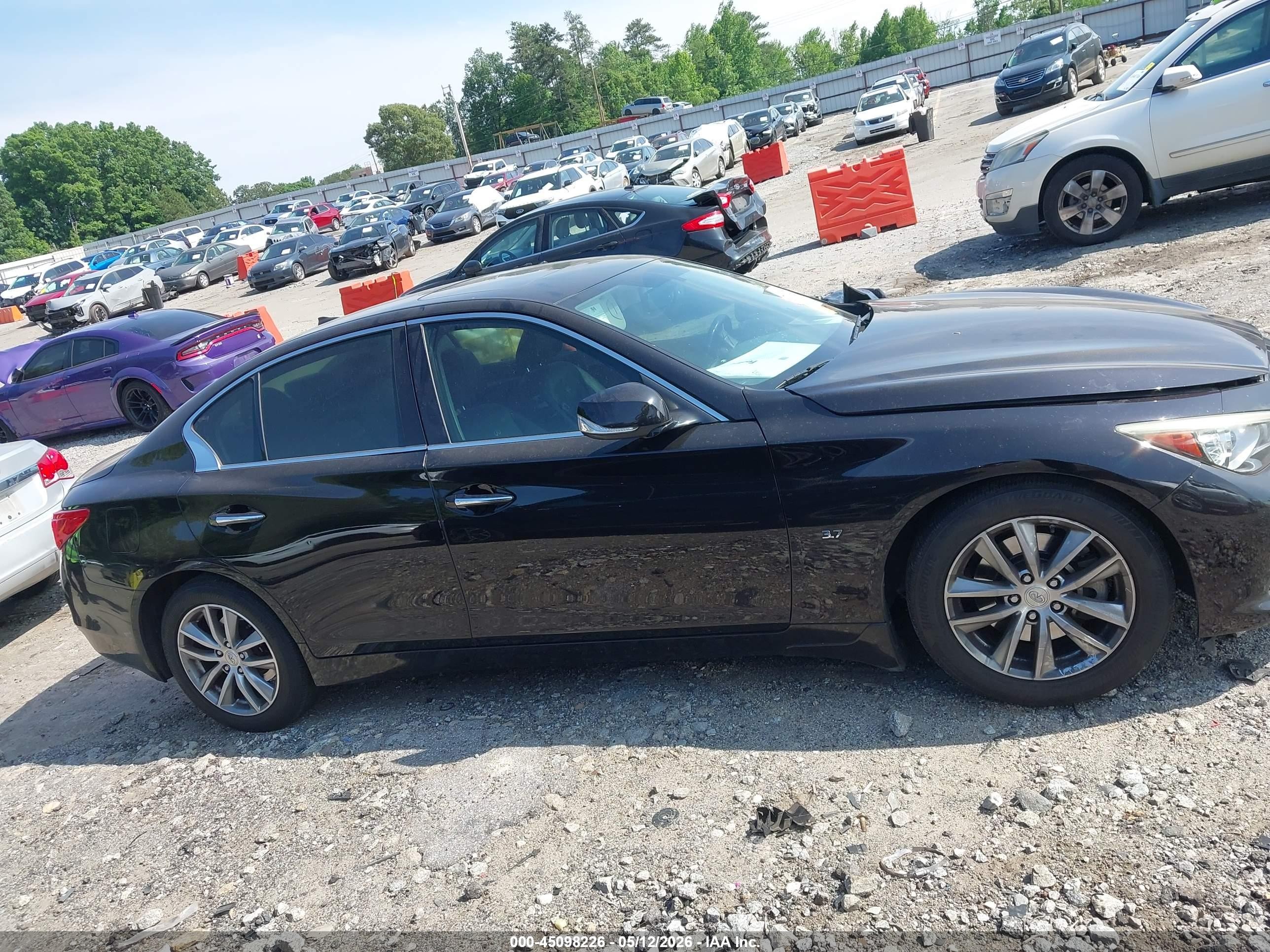 2014 Infiniti Q50 Premium Black vin: JN1BV7AP5EM691205