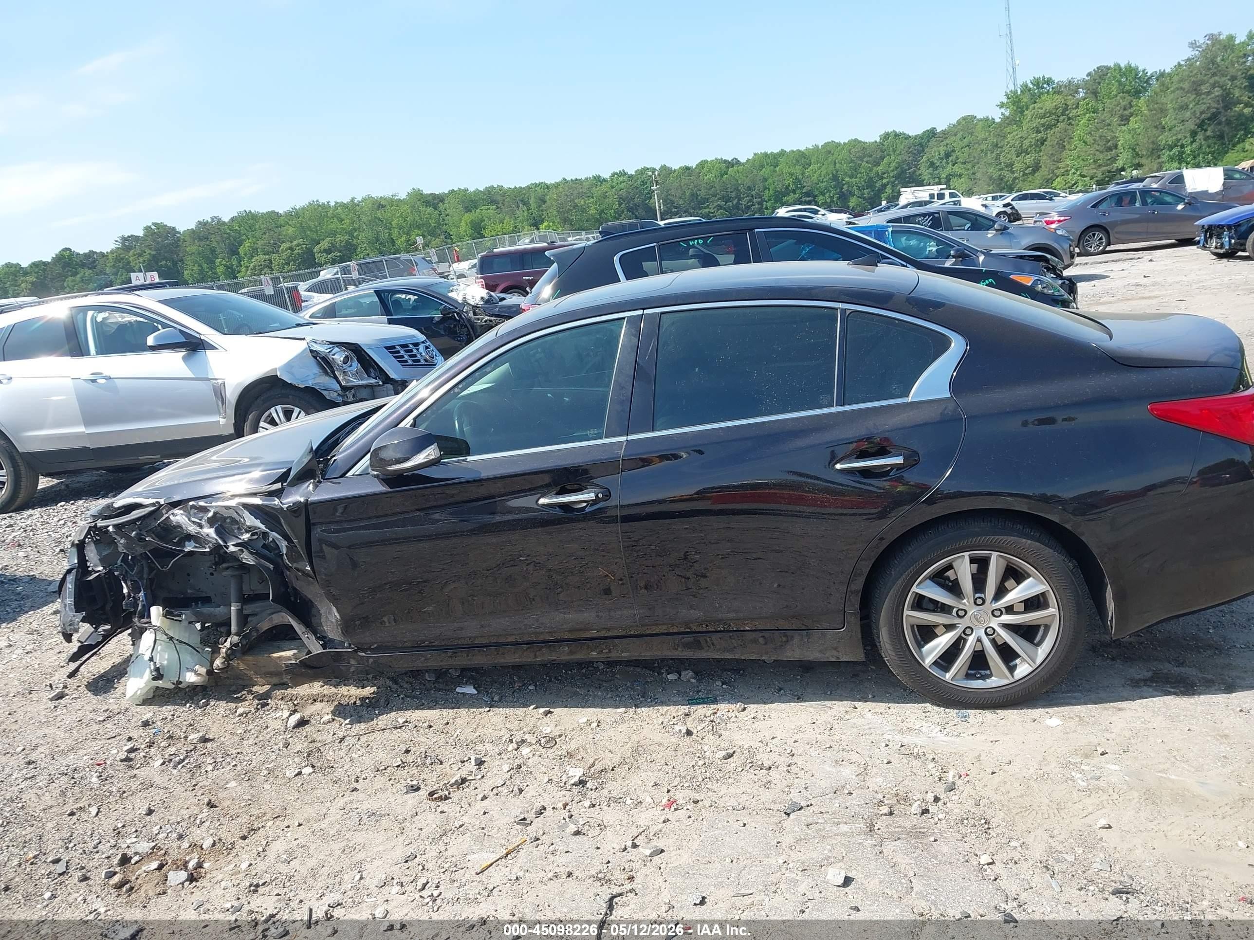 2014 Infiniti Q50 Premium Black vin: JN1BV7AP5EM691205