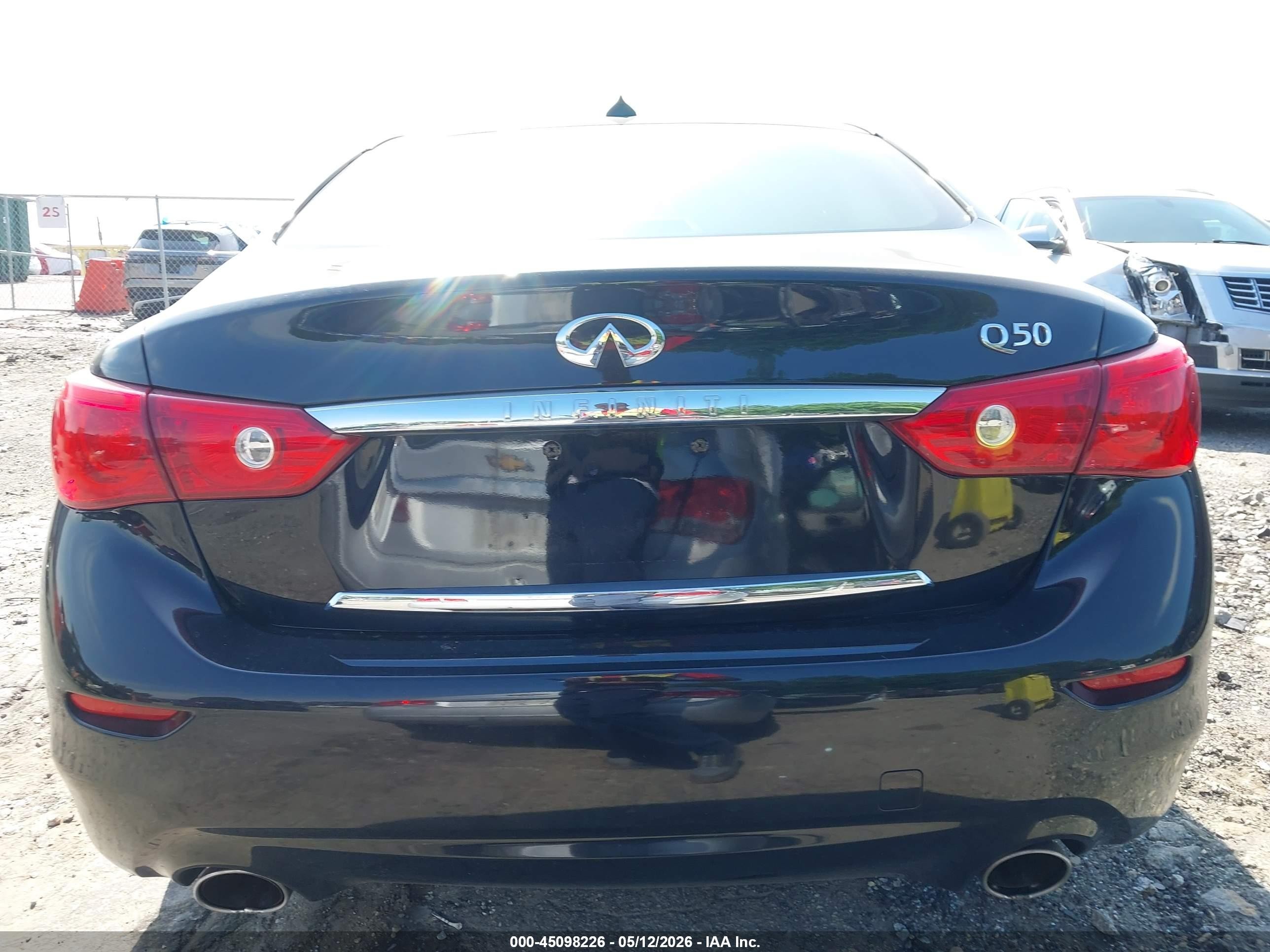 2014 Infiniti Q50 Premium Black vin: JN1BV7AP5EM691205