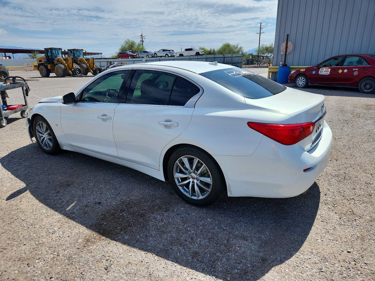 2015 Infiniti Q50 Premium White vin: JN1BV7AP5FM331496