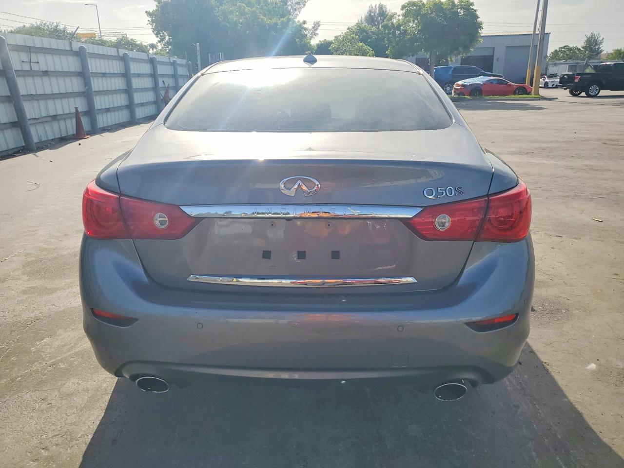 2015 Infiniti Q50 Sport Серый vin: JN1BV7AP5FM332860