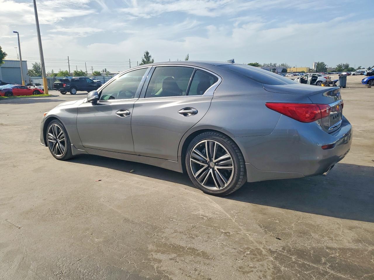 2015 Infiniti Q50 Sport Серый vin: JN1BV7AP5FM332860