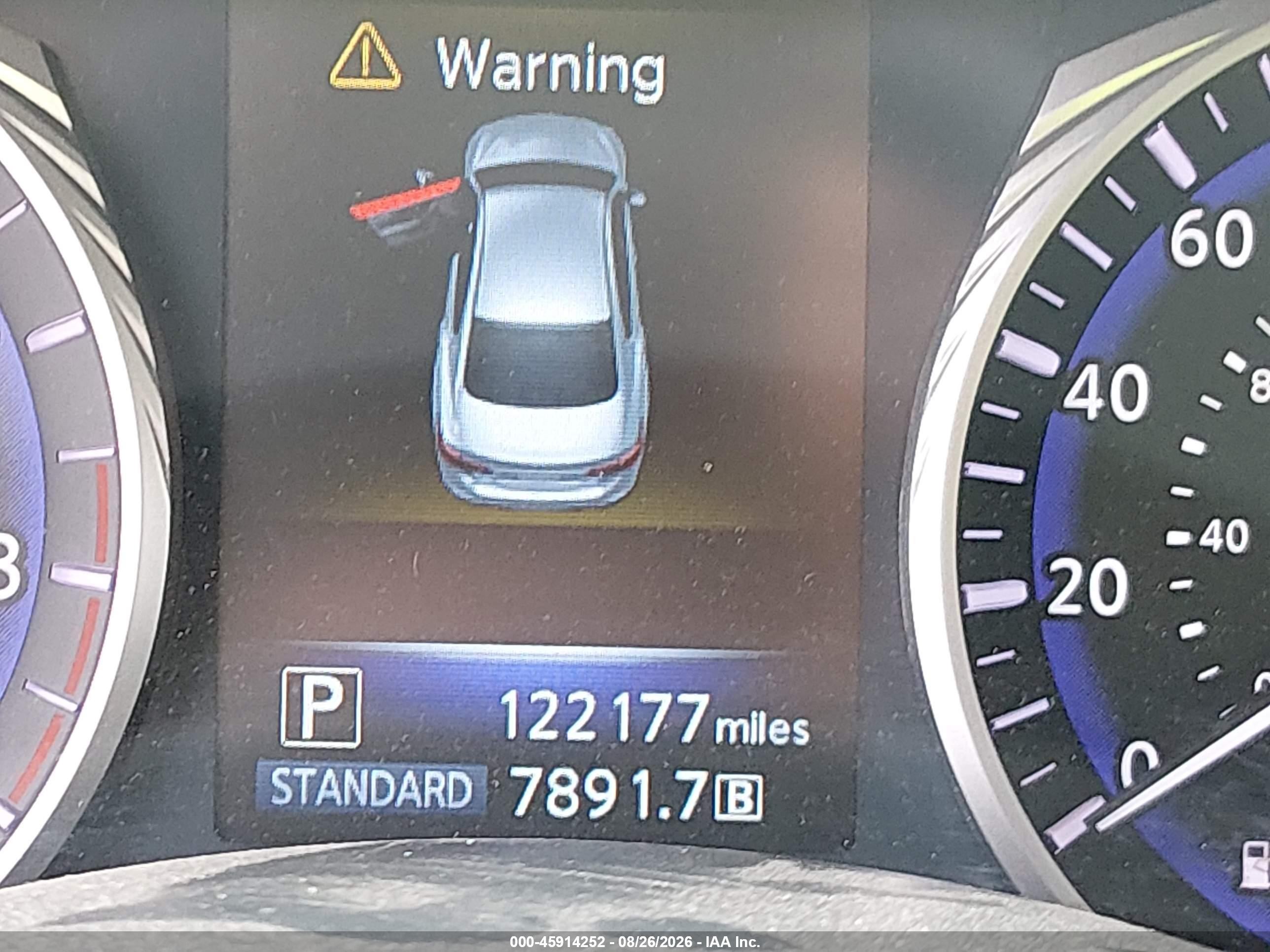 2015 Infiniti Q50 Premium Champagne vin: JN1BV7AP5FM335032