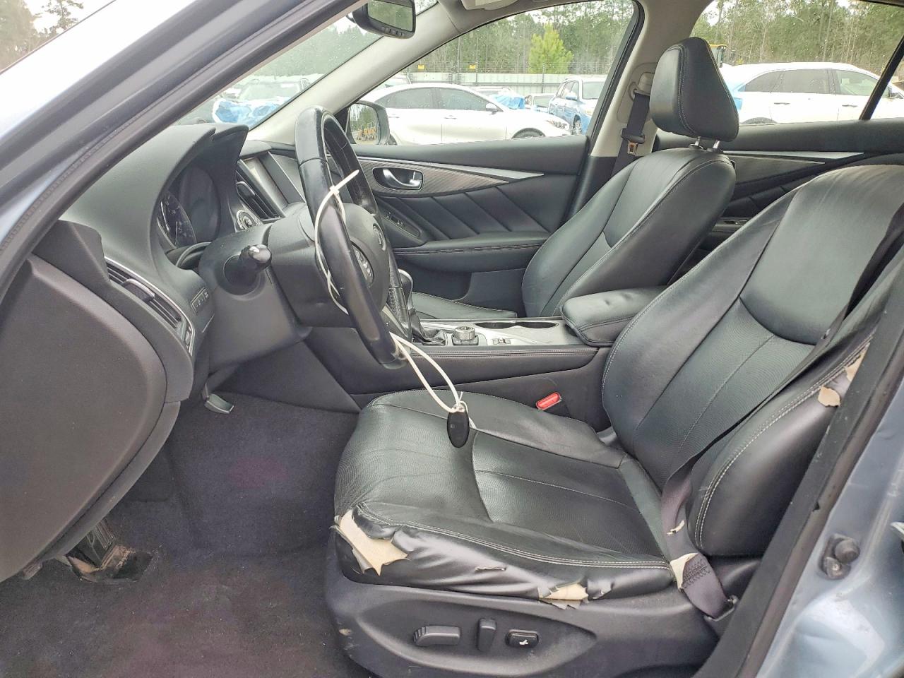 2015 Infiniti Q50 Premium Blue vin: JN1BV7AP5FM335466