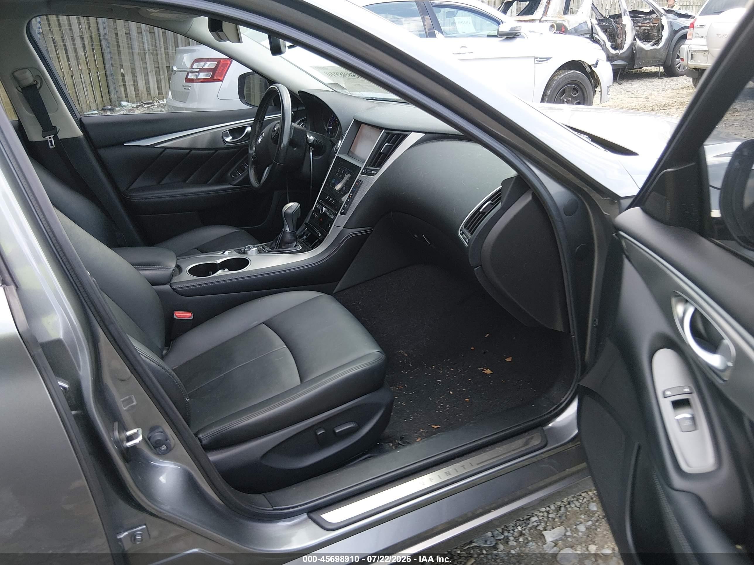2015 Infiniti Q50 Premium Серый vin: JN1BV7AP5FM338061