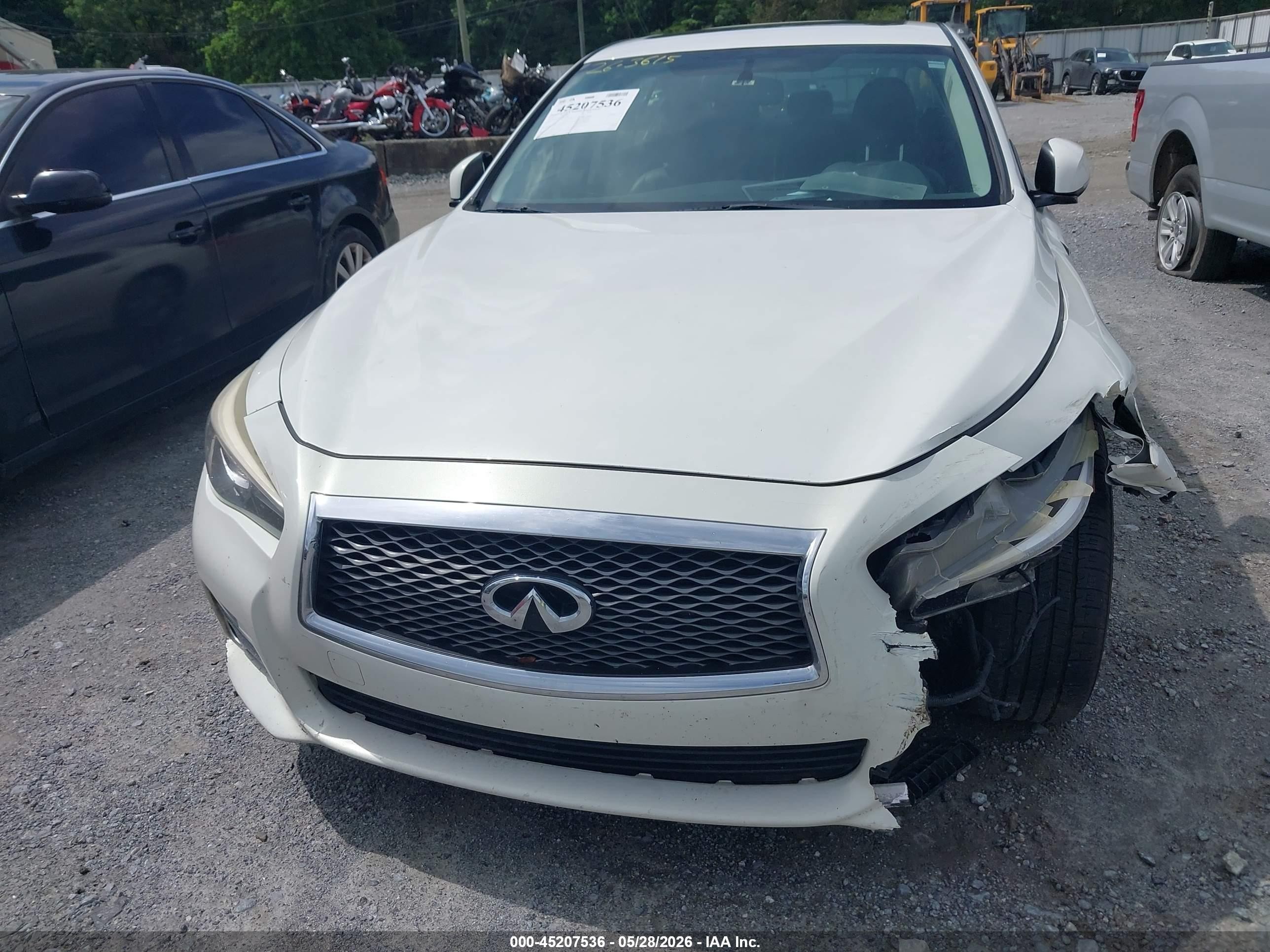 2015 Infiniti Q50 Premium White vin: JN1BV7AP5FM344099