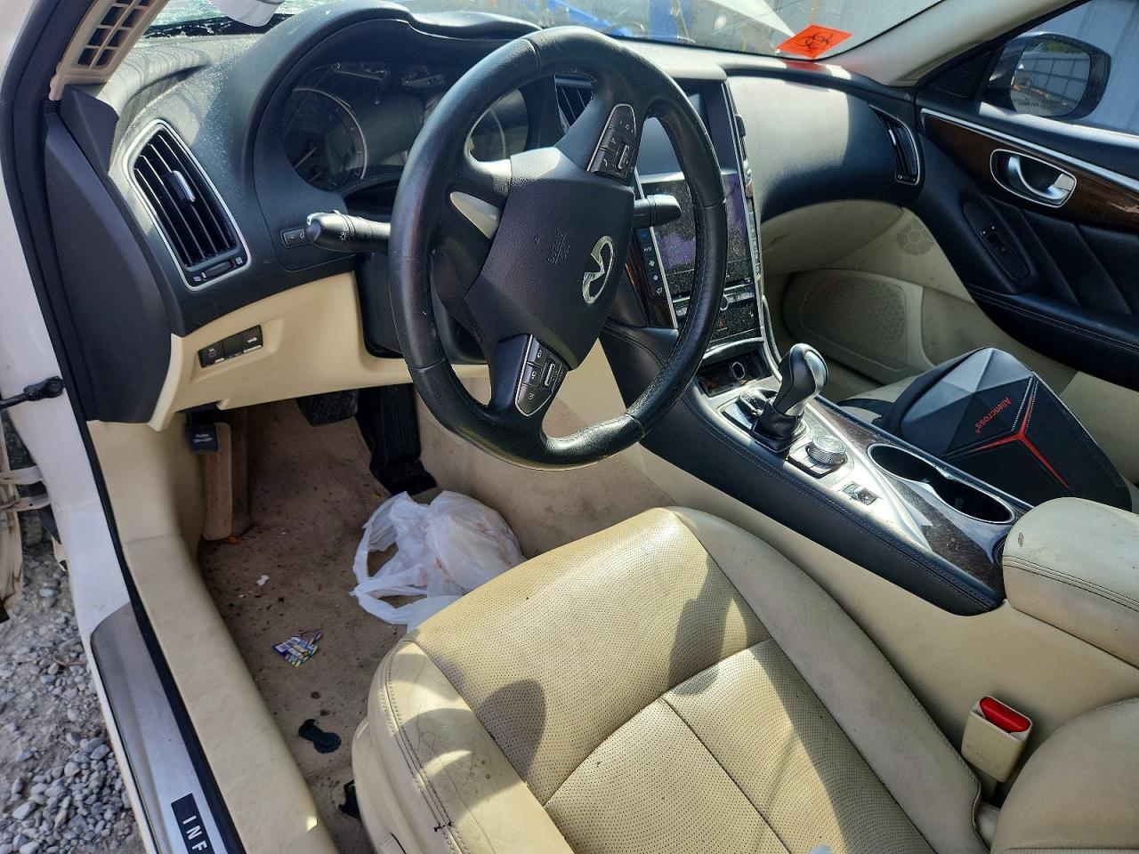 2015 Infiniti Q50 Premium White vin: JN1BV7AP5FM346497