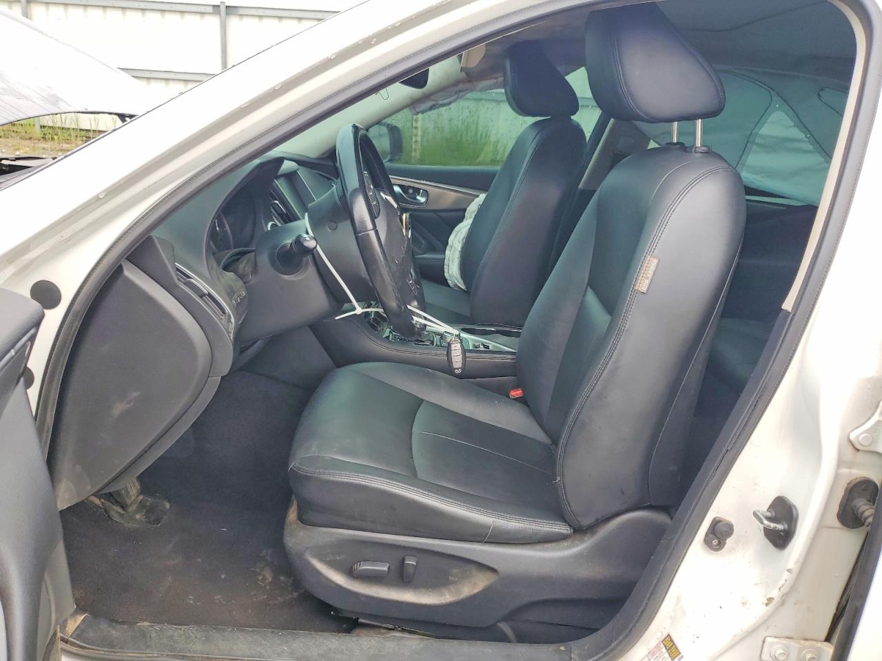 2015 Infiniti Q50 Premium White vin: JN1BV7AP5FM347990