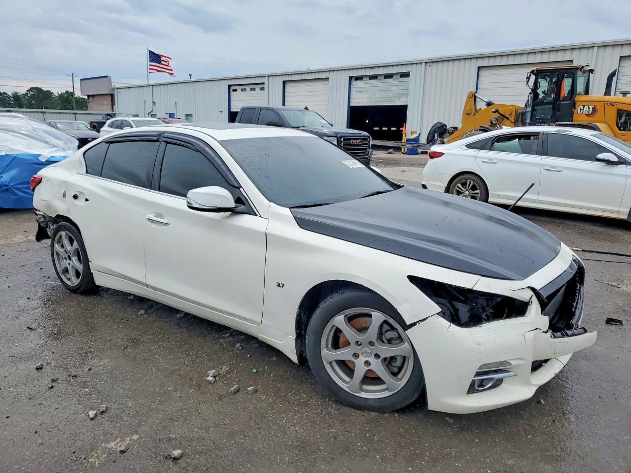 2015 Infiniti Q50 Premium White vin: JN1BV7AP5FM347990