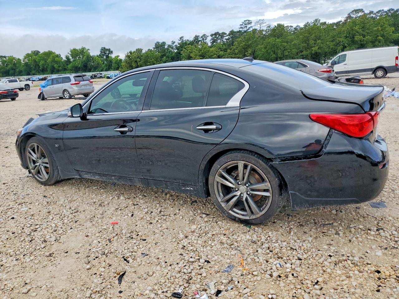 2015 Infiniti Q50 Premium Black vin: JN1BV7AP5FM348511