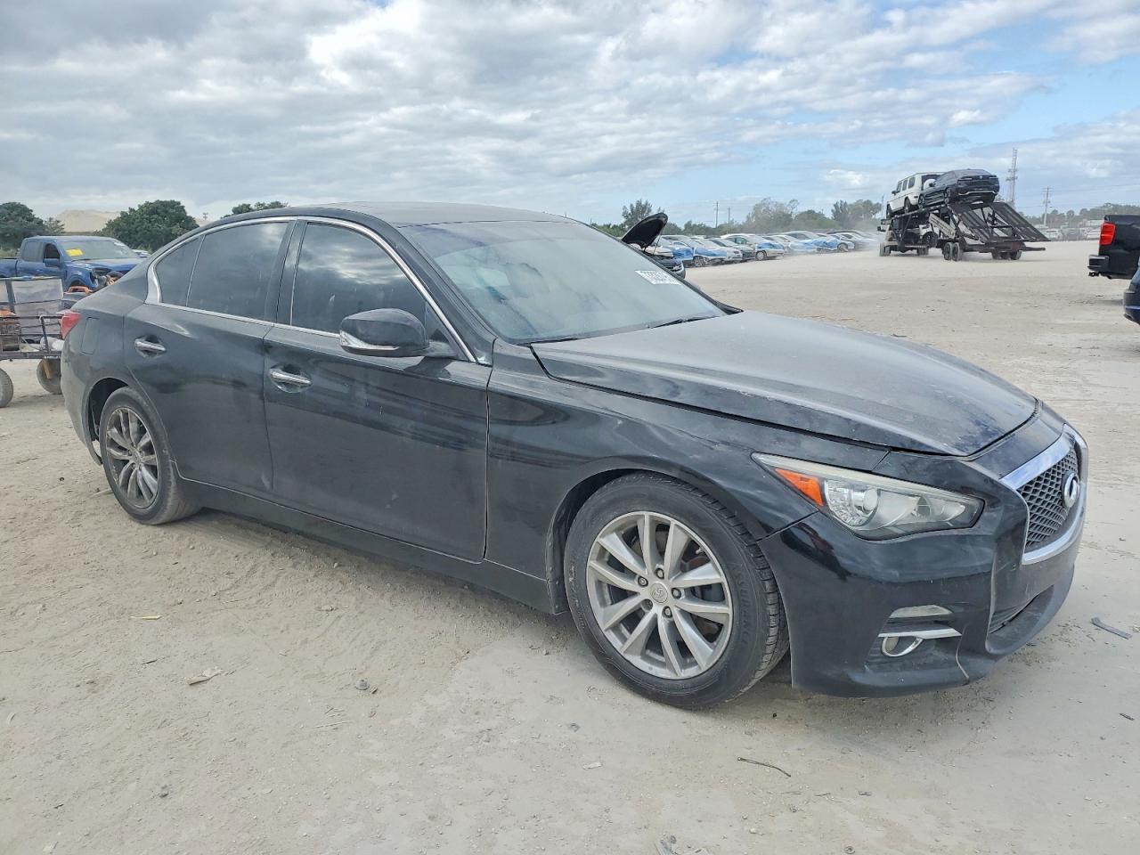2015 Infiniti Q50 Base Black vin: JN1BV7AP5FM353868