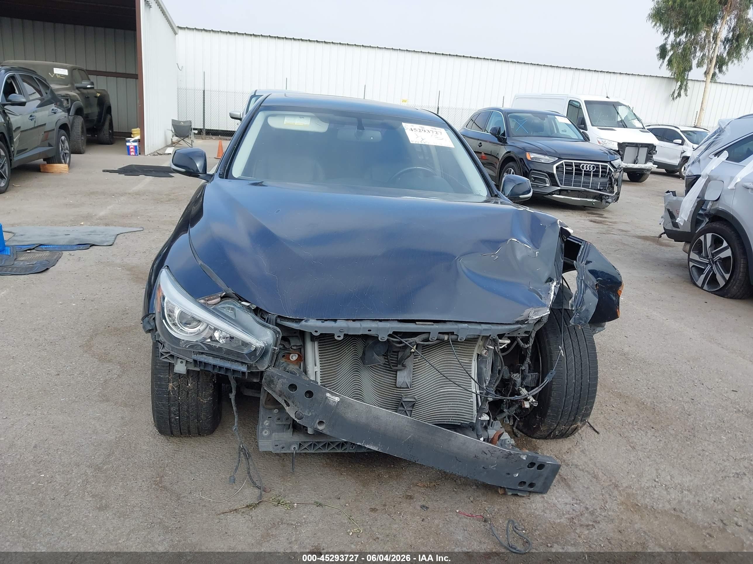 2015 Infiniti Q50 Premium Dark Blue vin: JN1BV7AP5FM354695