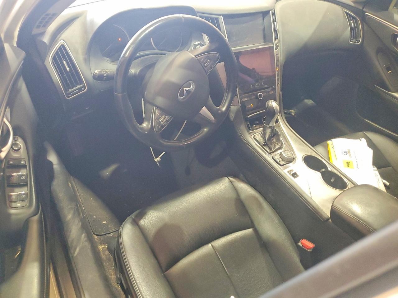 2015 Infiniti Q50 Base White vin: JN1BV7AP5FM356219