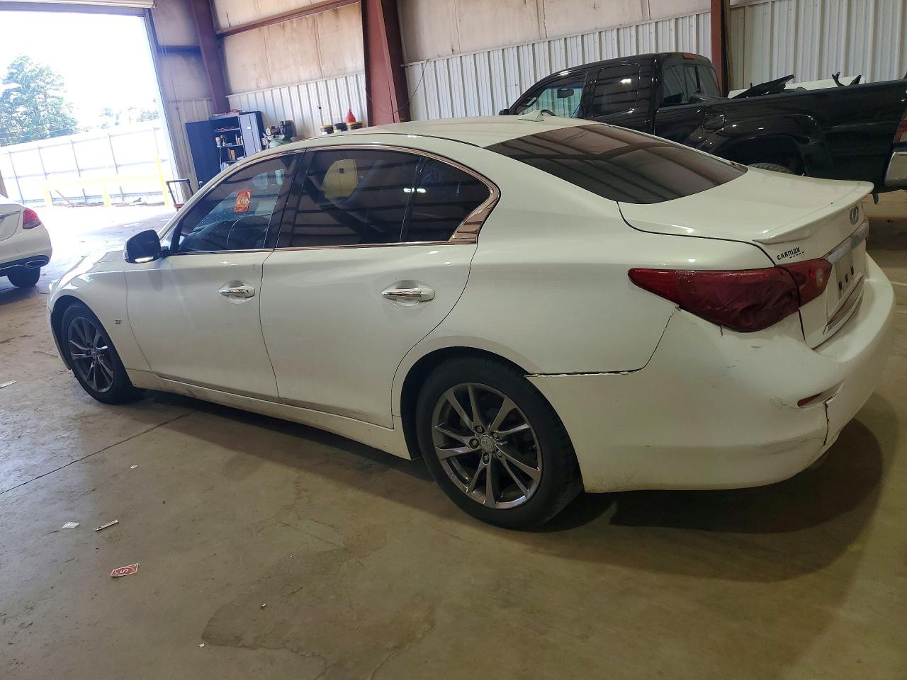 2015 Infiniti Q50 Base White vin: JN1BV7AP5FM356219