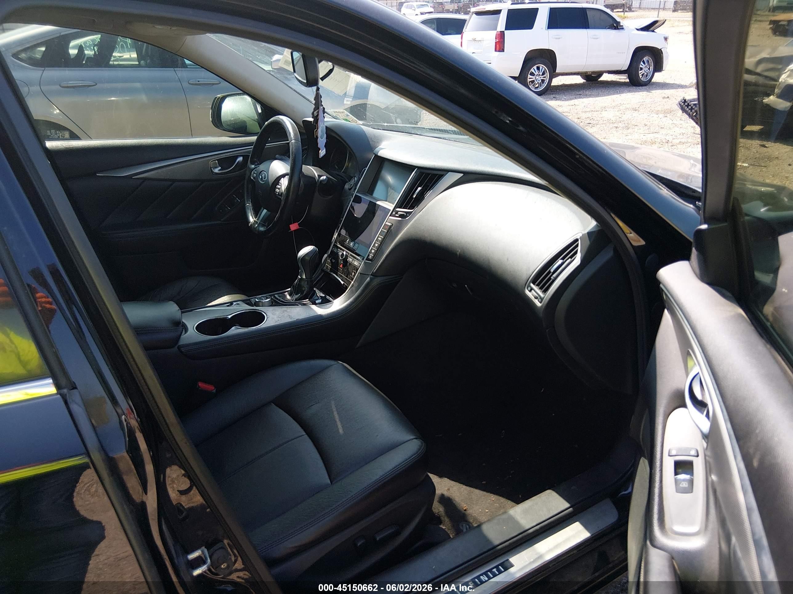 2014 Infiniti Q50 Premium Black vin: JN1BV7AP6EM676566