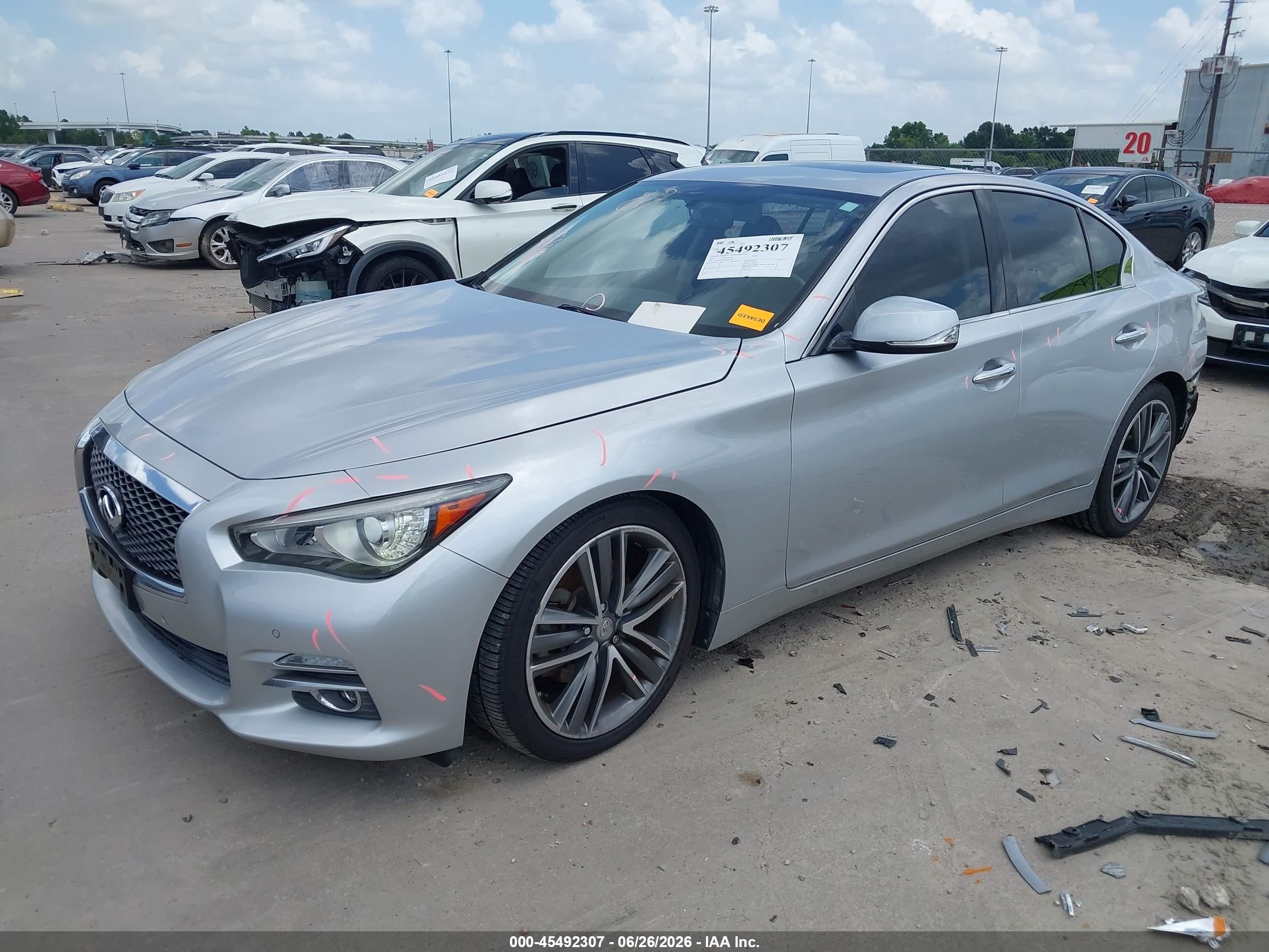 2014 Infiniti Q50 Premium Silver vin: JN1BV7AP6EM688278