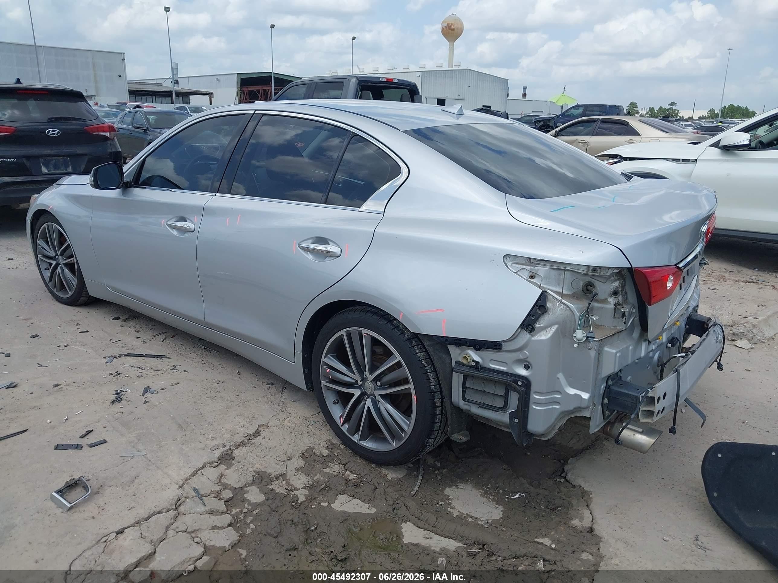 2014 Infiniti Q50 Premium Silver vin: JN1BV7AP6EM688278