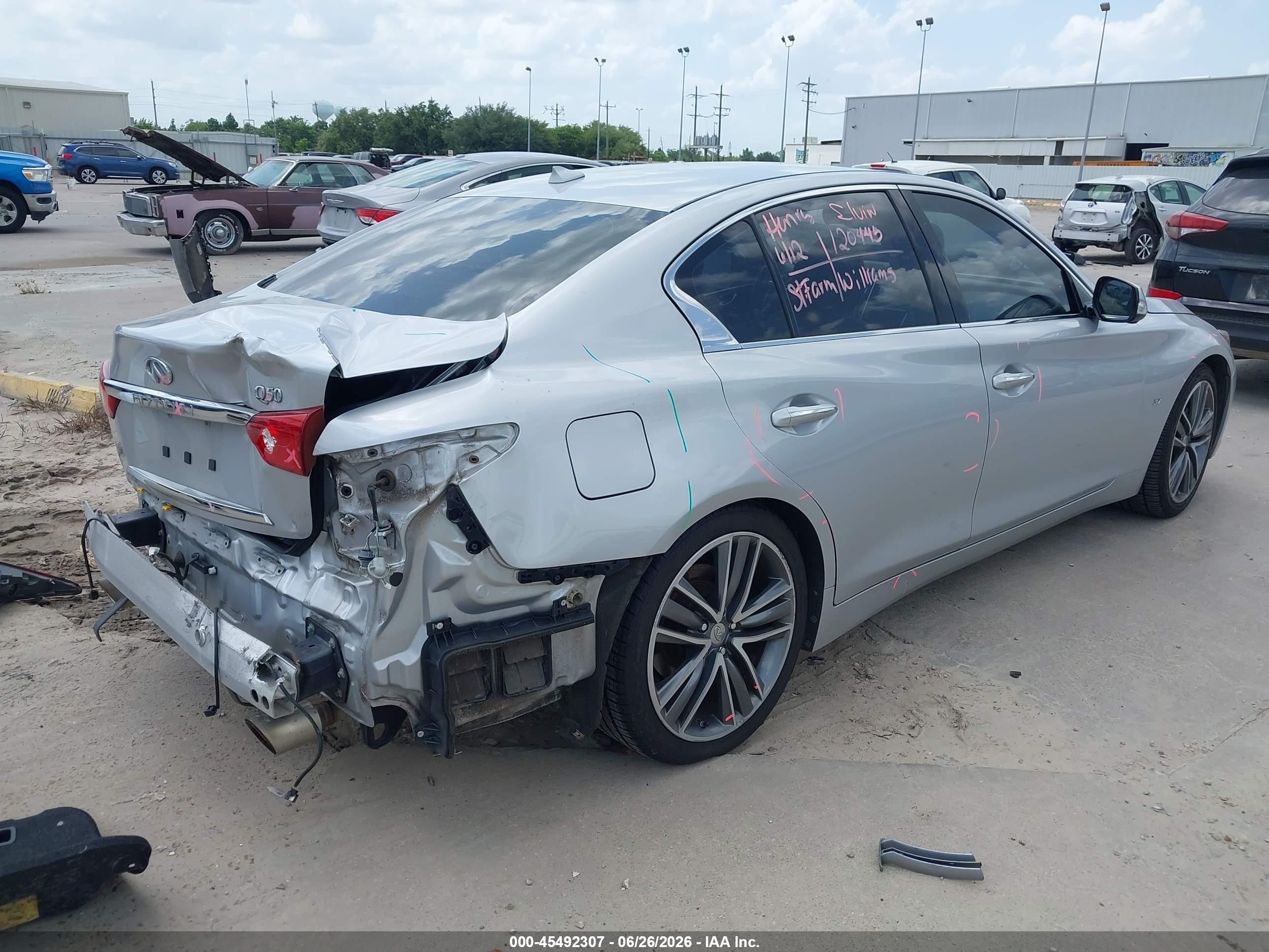 2014 Infiniti Q50 Premium Silver vin: JN1BV7AP6EM688278