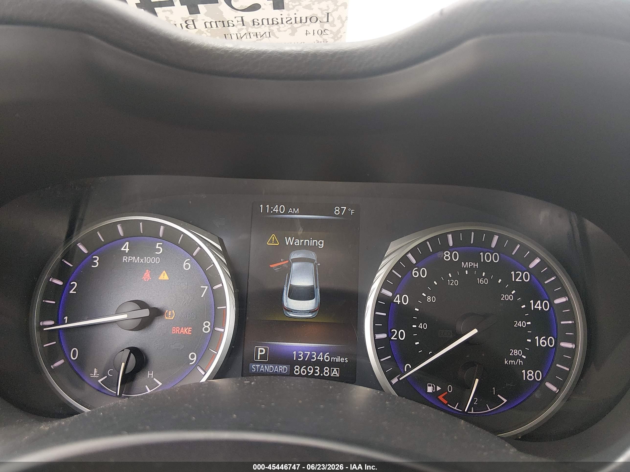2014 Infiniti Q50 Premium White vin: JN1BV7AP6EM688832