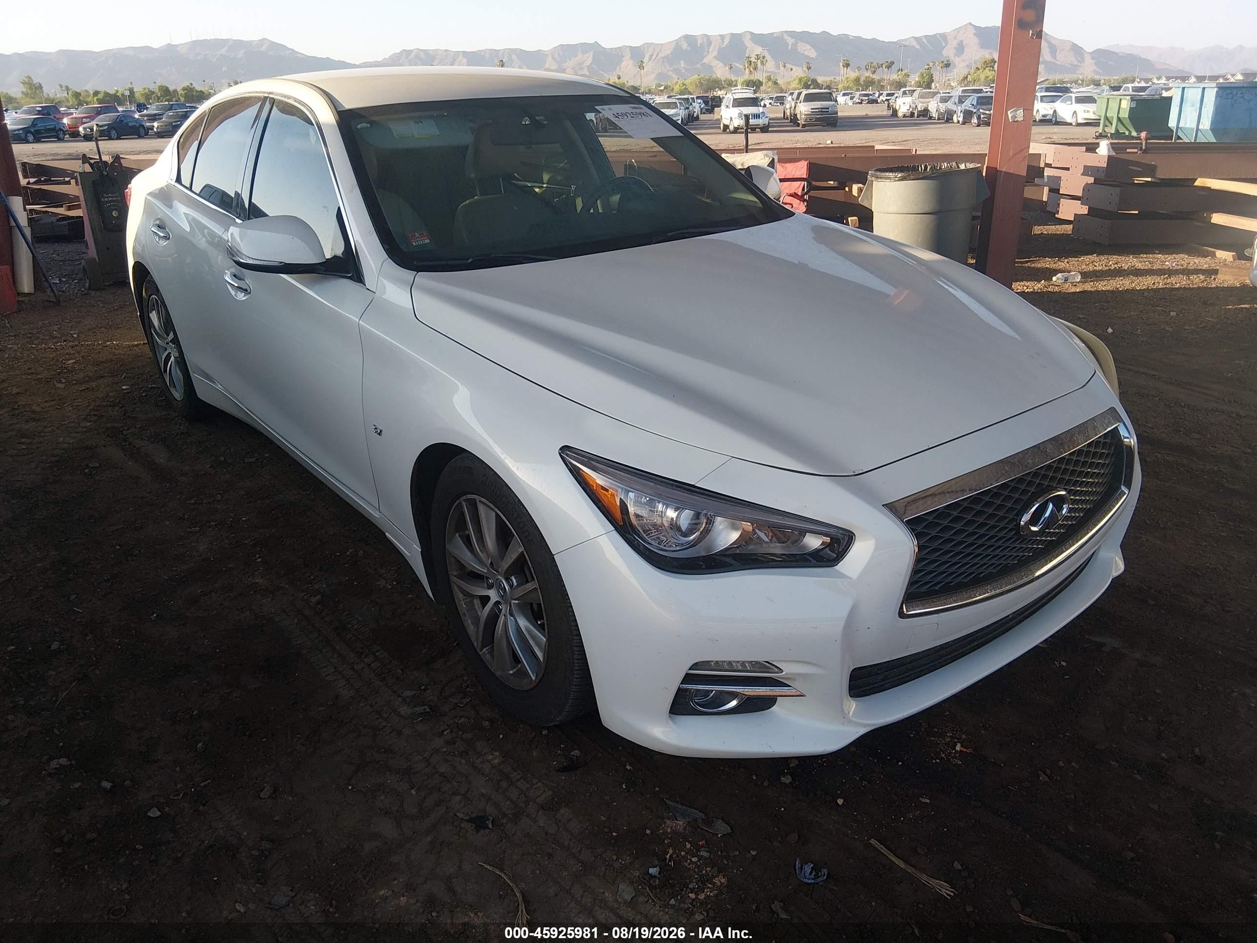 2015 Infiniti Q50   White vin: JN1BV7AP6FM335105