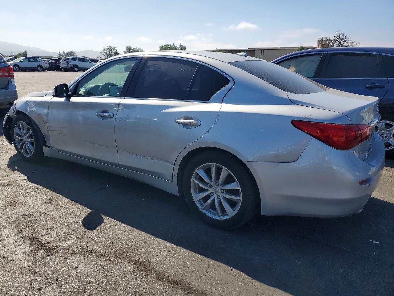 2015 Infiniti Q50 Base Silver vin: JN1BV7AP6FM337162