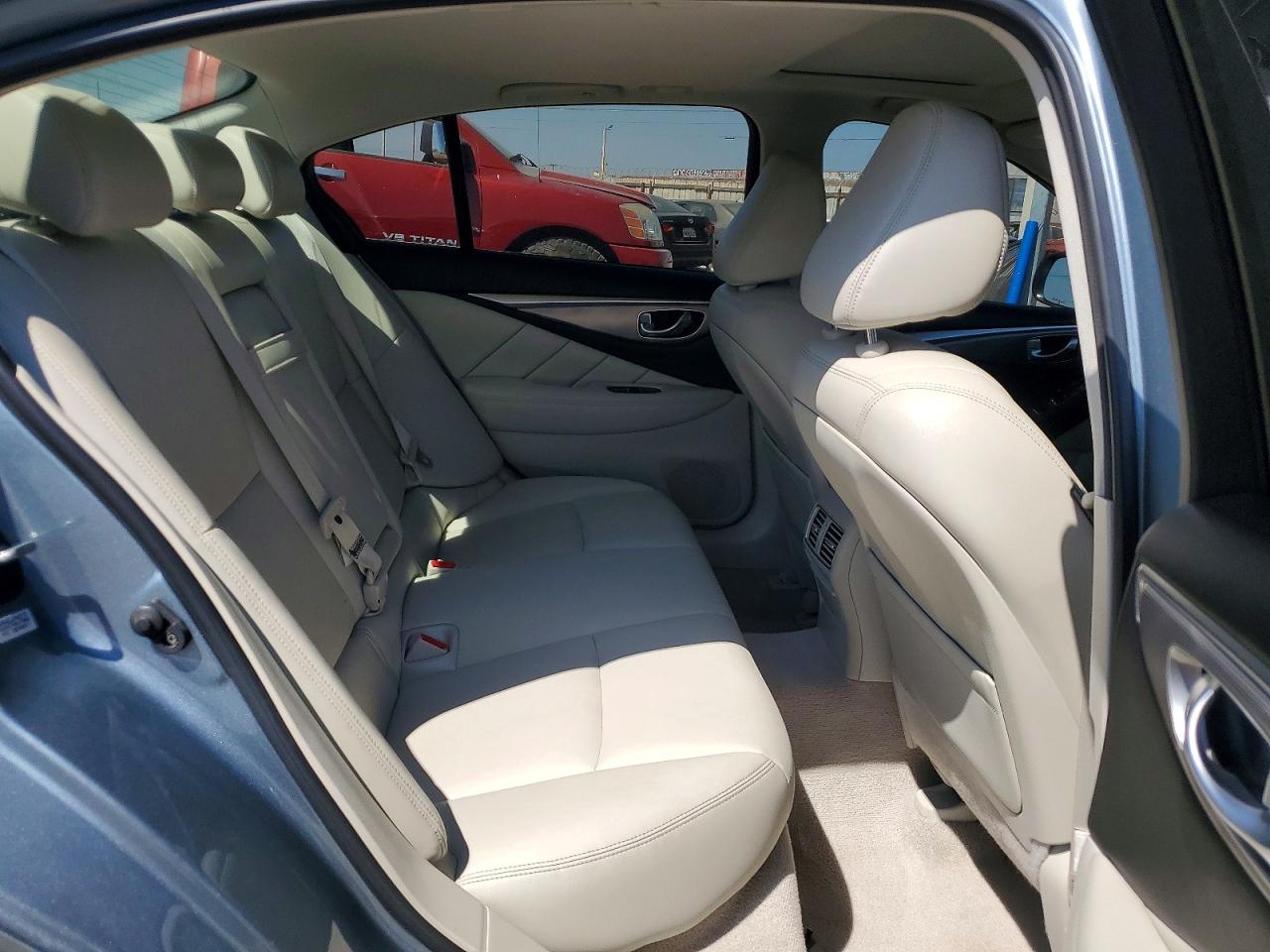 2015 Infiniti Q50 Premium Gray vin: JN1BV7AP6FM356441
