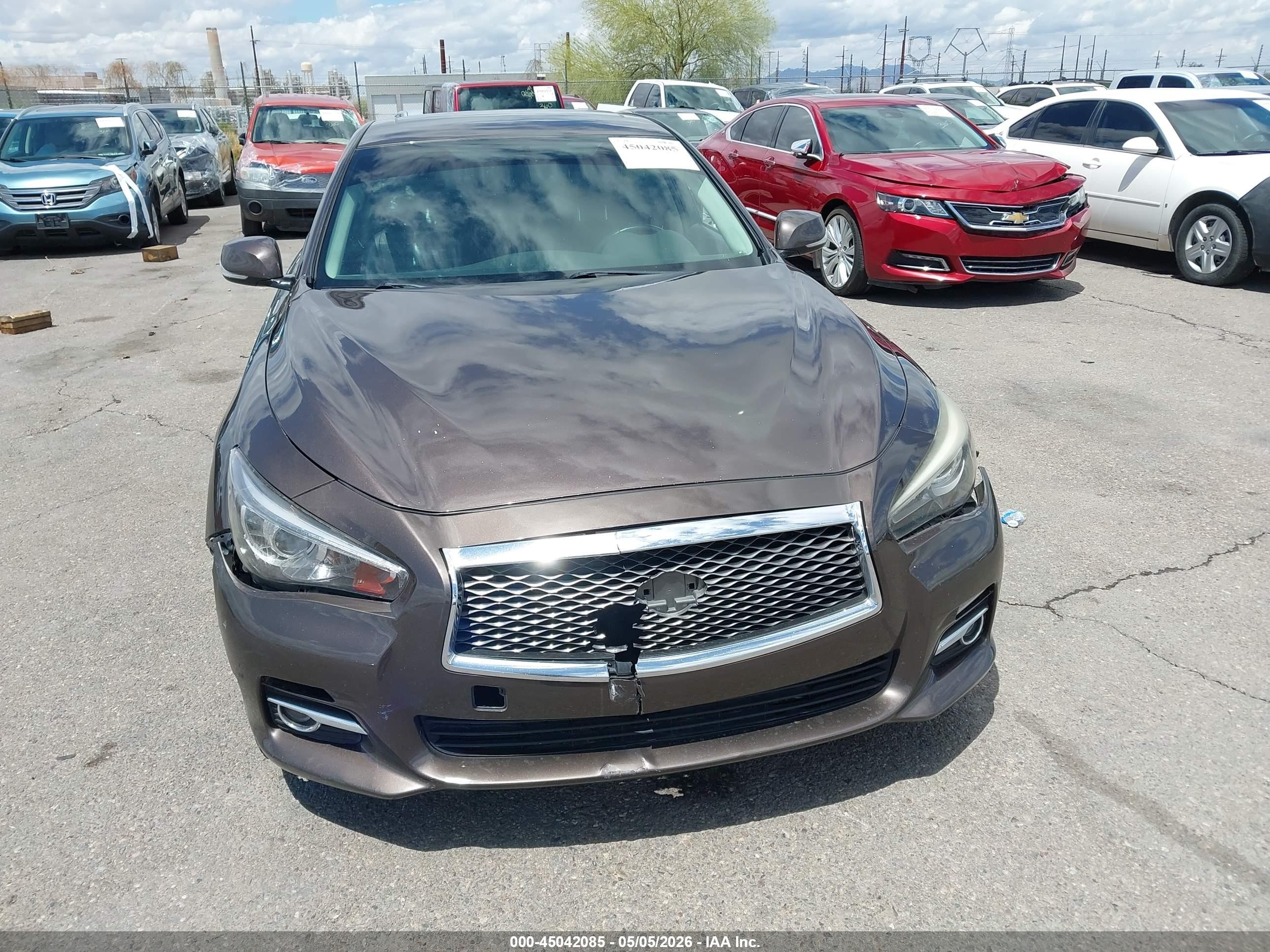 2014 Infiniti Q50 Premium Brown vin: JN1BV7AP7EM671005