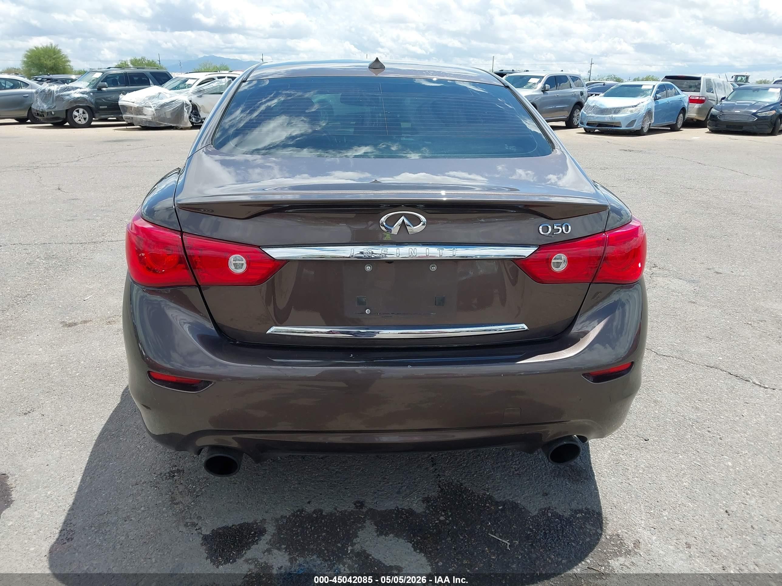 2014 Infiniti Q50 Premium Brown vin: JN1BV7AP7EM671005