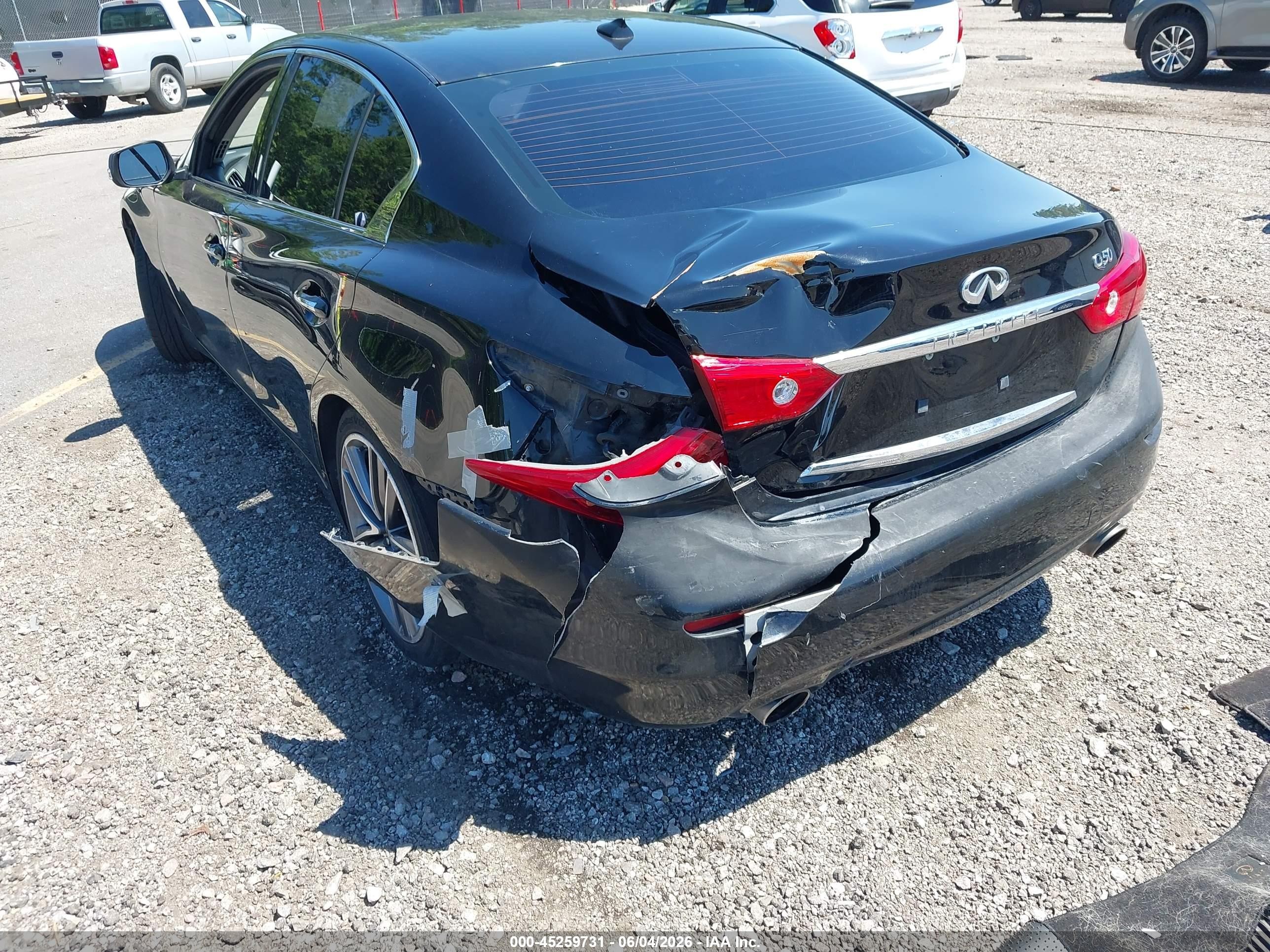 2014 Infiniti Q50 Premium Black vin: JN1BV7AP7EM673692