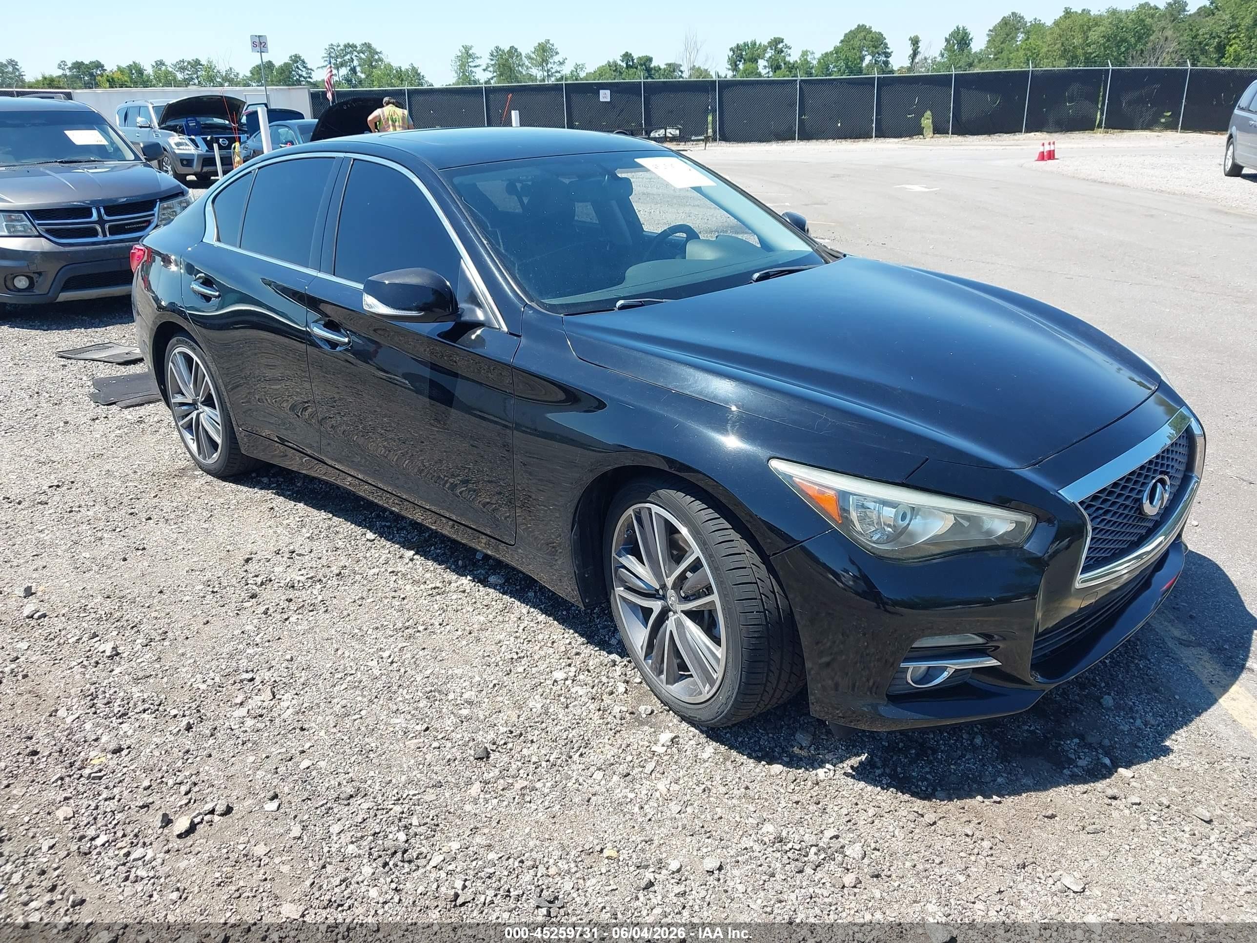 2014 Infiniti Q50 Premium Black vin: JN1BV7AP7EM673692