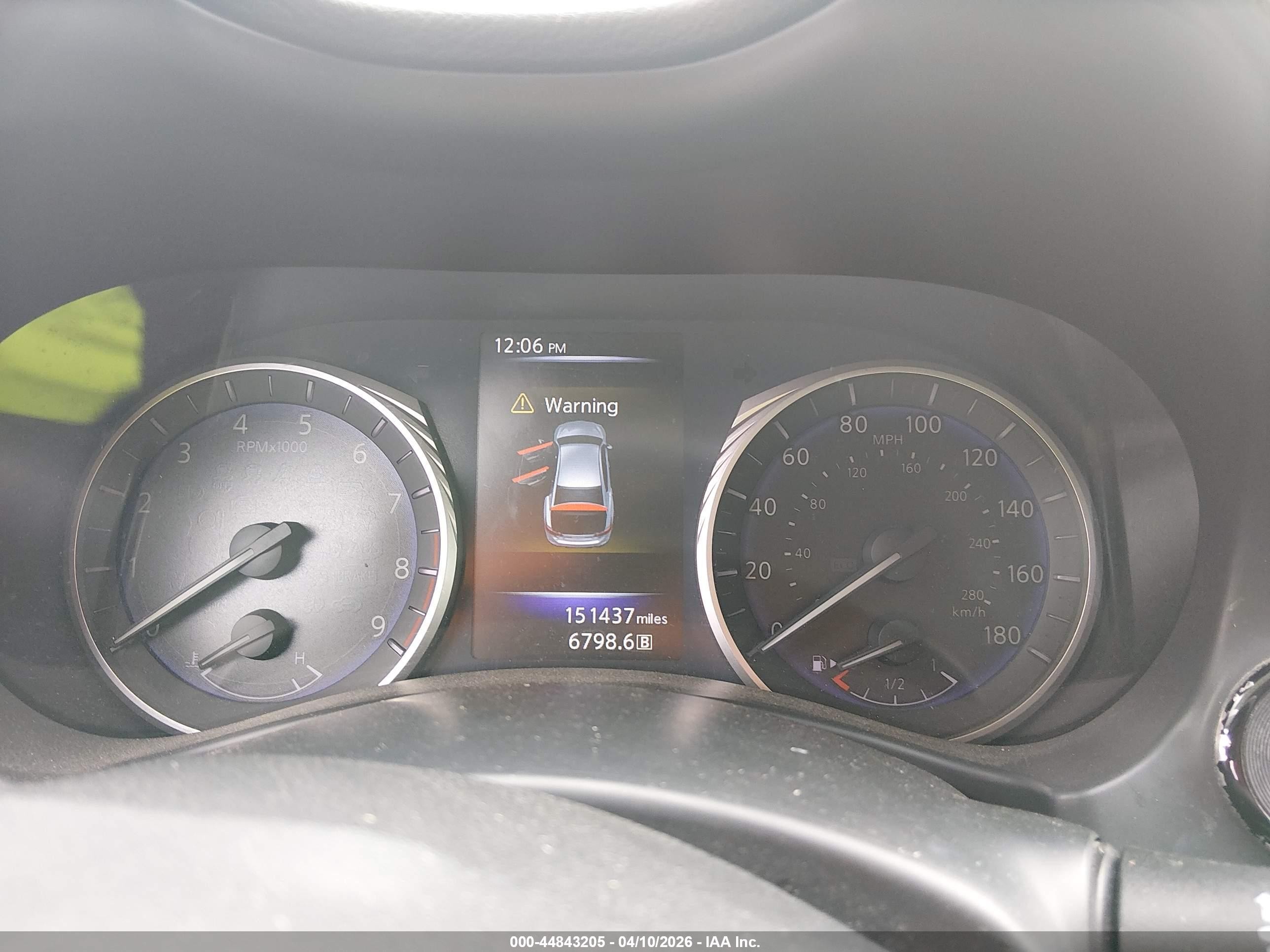 2014 Infiniti Q50 Premium Белый vin: JN1BV7AP7EM673918